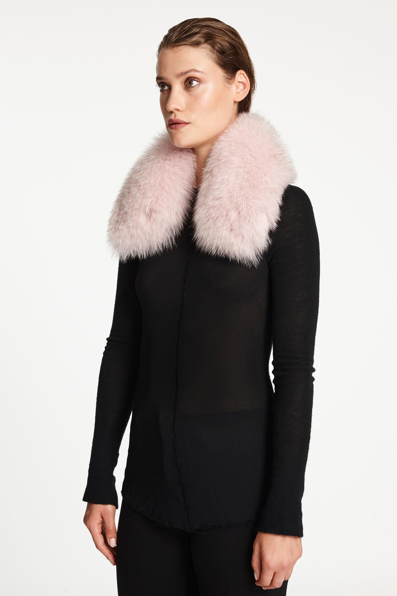 Verheyen London Peter Pan Collar in Pastel Rose Pink Fox Fur - Brand New  1