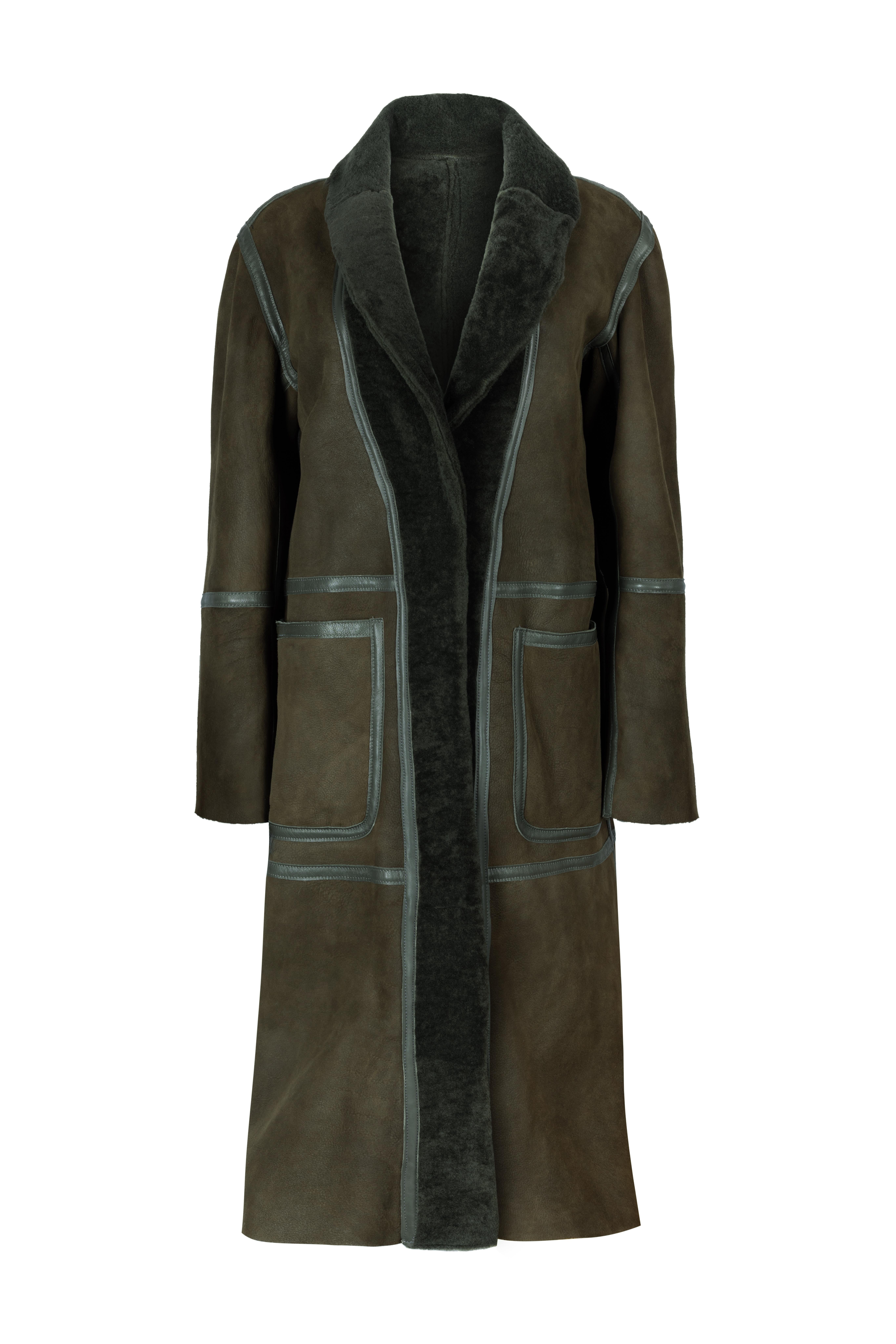 Women's Verheyen London Reversible Shearling Coat in Khaki Green size uk 8-10 For Sale