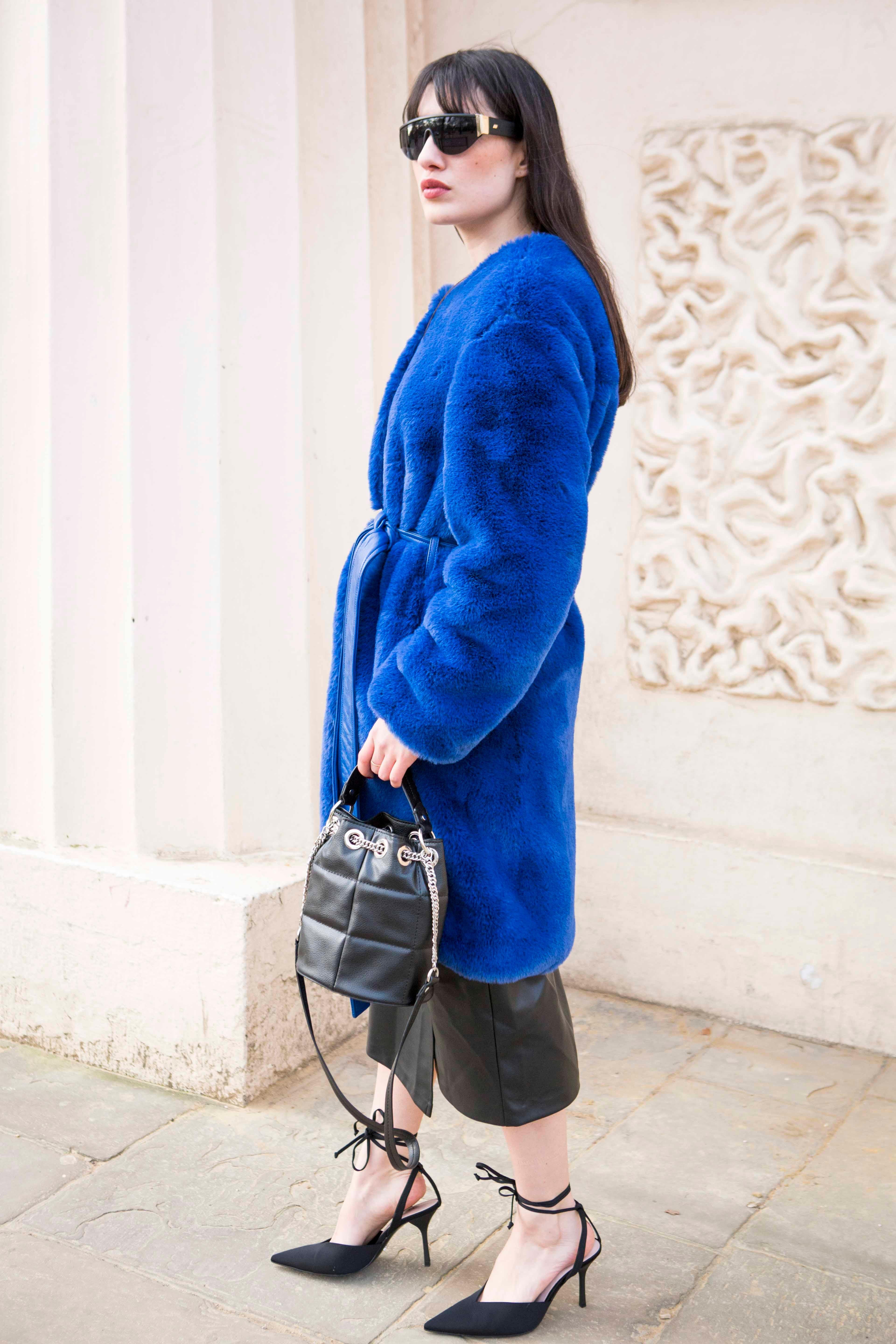 Verheyen London Serena  Collarless Faux Fur Coat in Blue - Size uk 10 For Sale 1