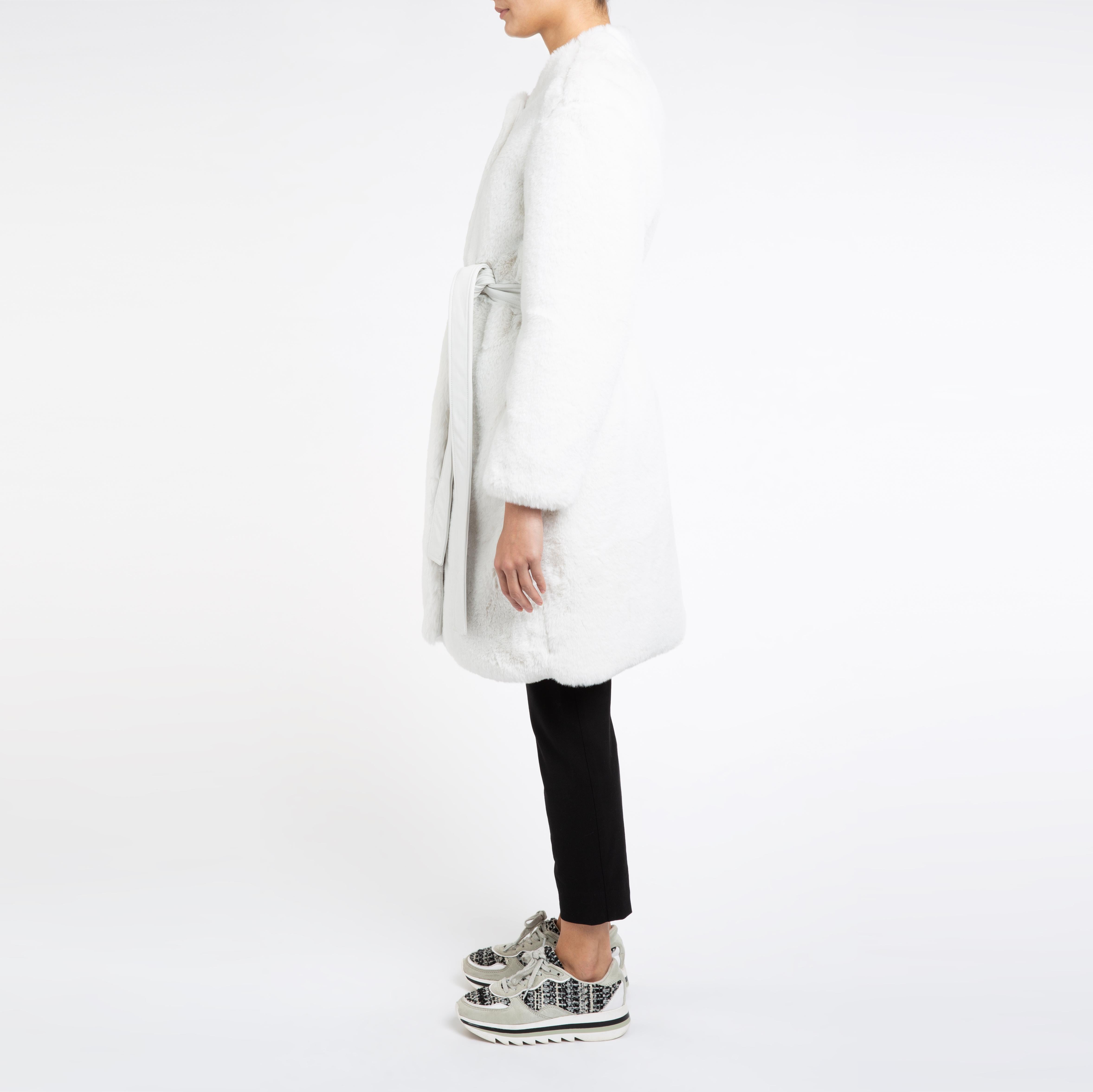 Gray Verheyen London Serena  Collarless Faux Fur Coat in White - Size uk 10 For Sale