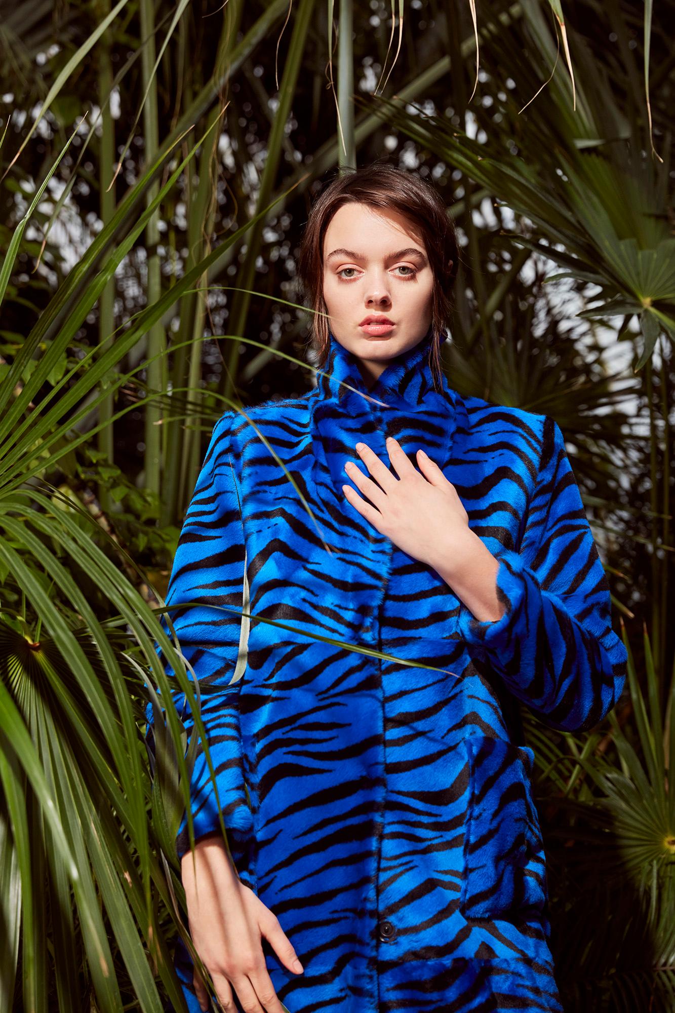 Verheyen London Shearling Coat in Blue Zebra Print size uk 8-10 For Sale 1