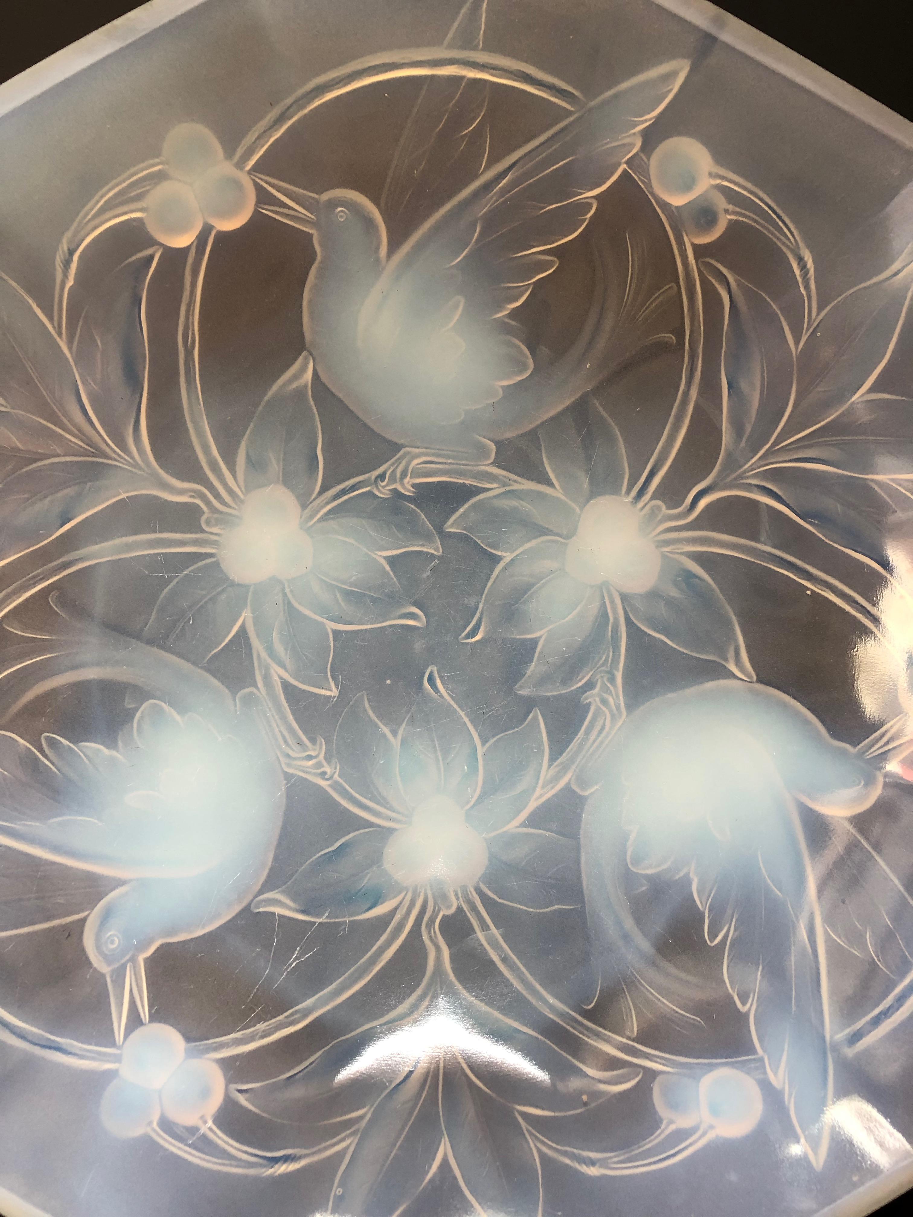 Art Deco Verlux Opalescent Bowl Birds of Paradise Decor For Sale