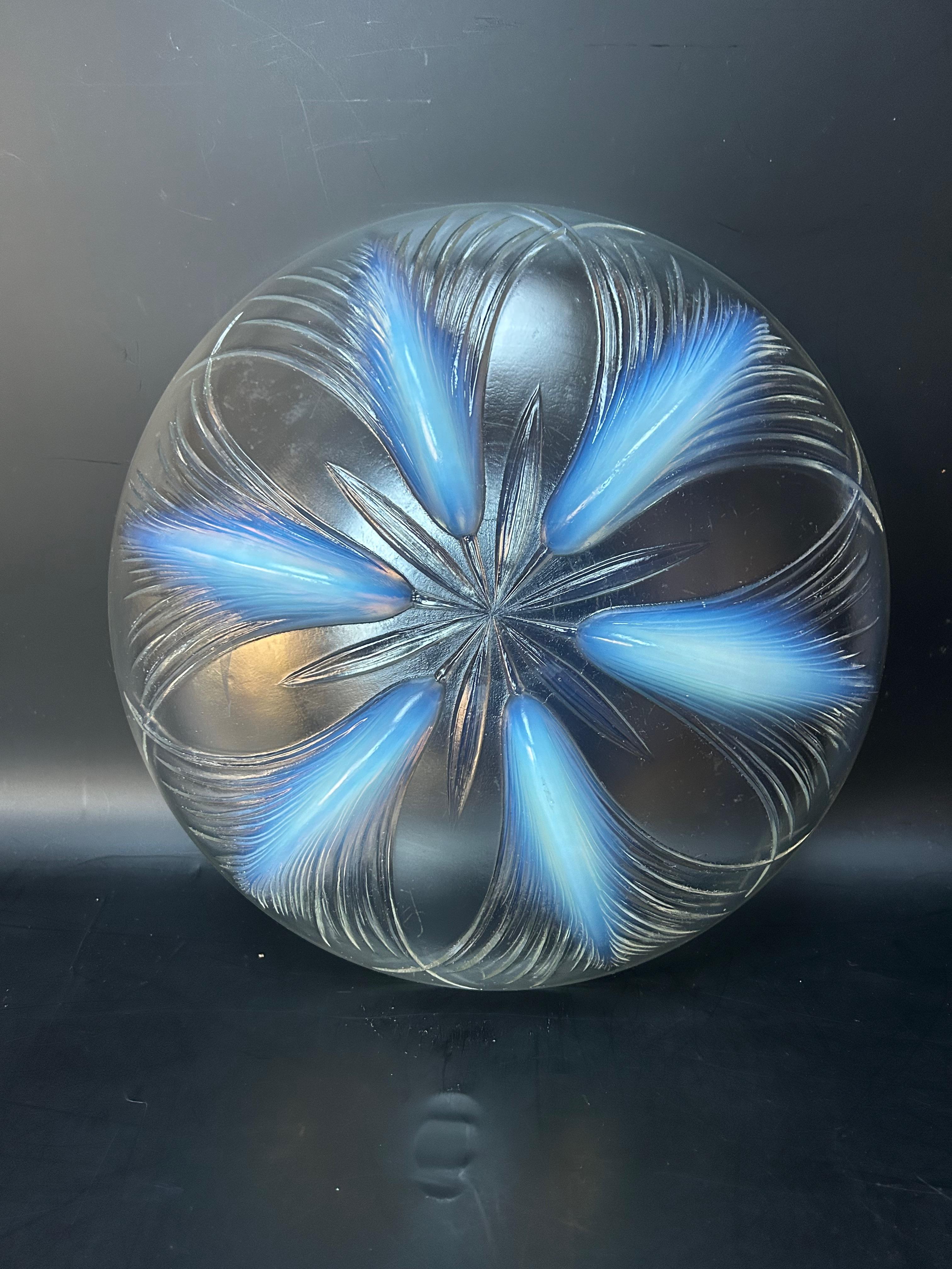 Art Déco Tazza in vetro opalescente Verlys Art Deco in vendita