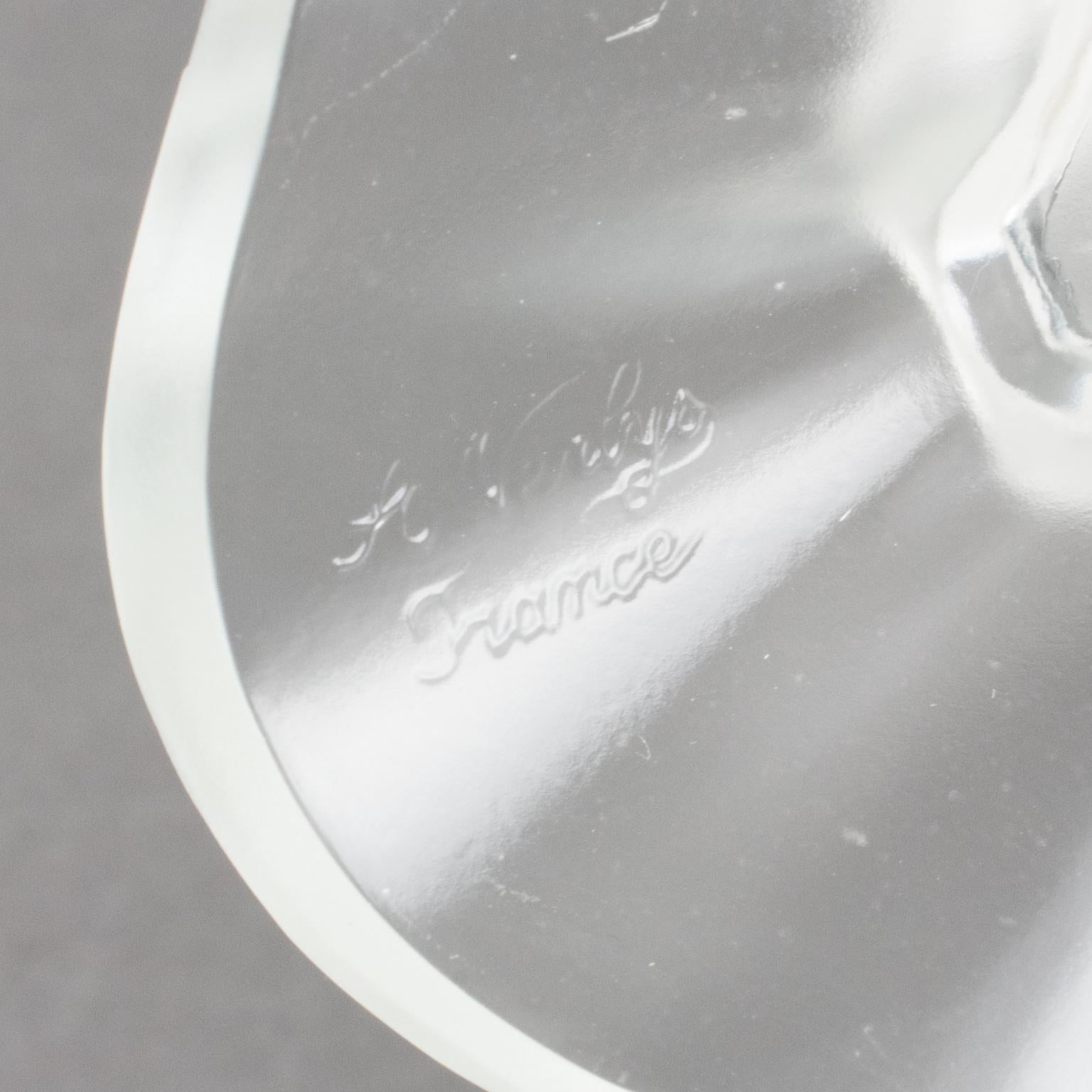 Bol de centre de table en verre dépoli Art Déco Verlys France, années 1930 en vente 5