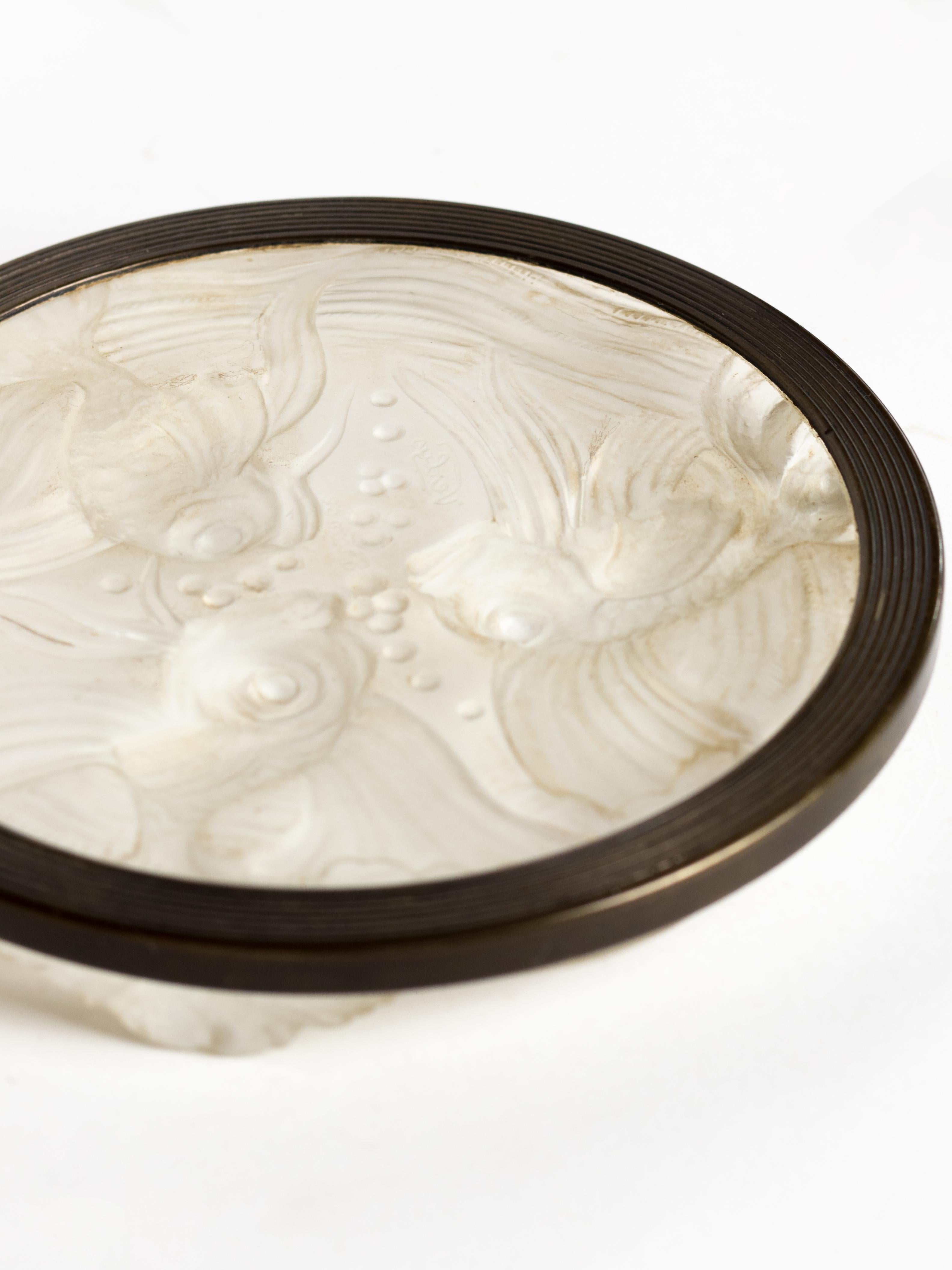 Posavasos de vidrio opalescente Verlys Glass, Francia, años 30 Art Déco en venta 6