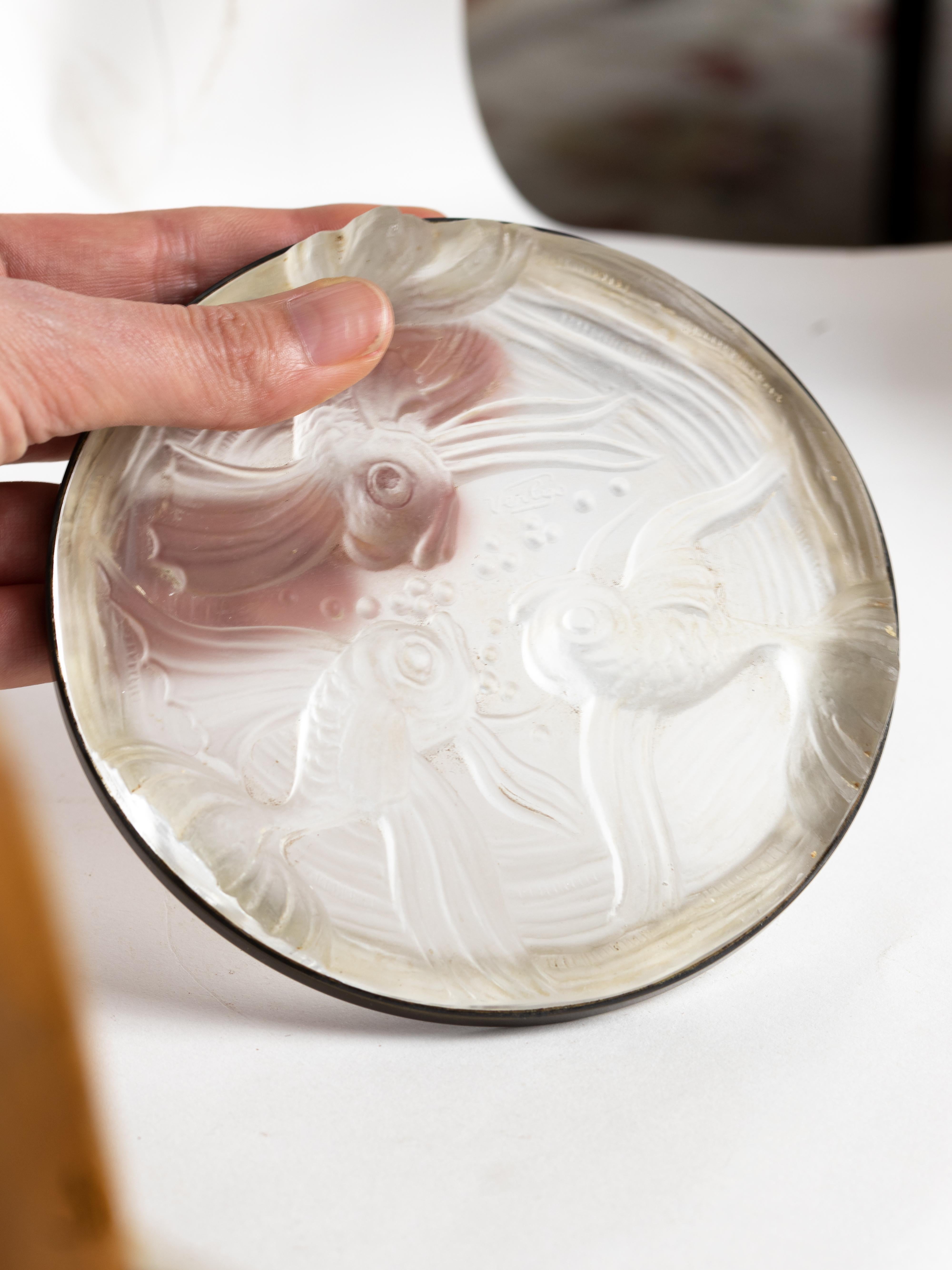 Posavasos de vidrio opalescente Verlys Glass, Francia, años 30 Art Déco en venta 9