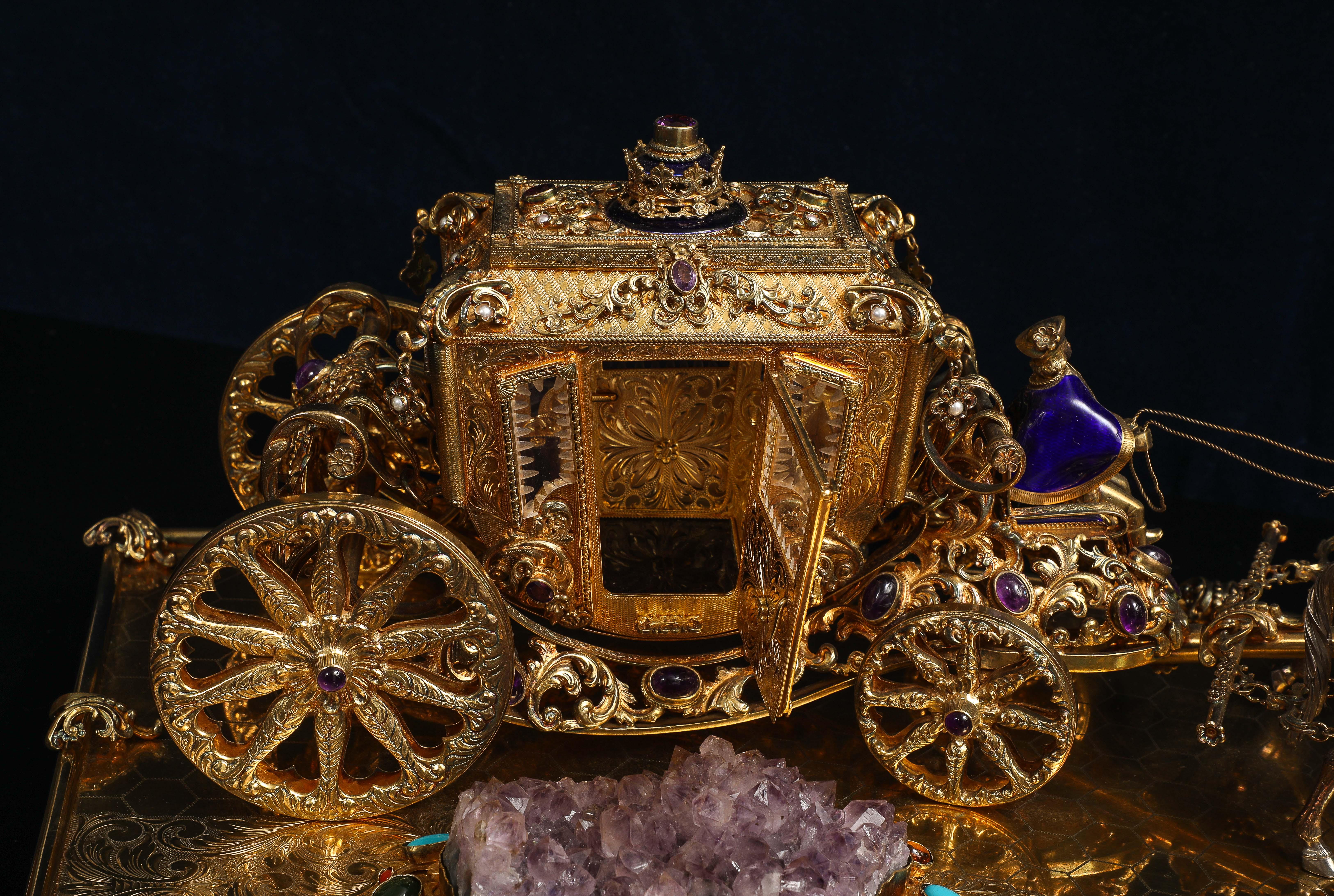 Carrozza in vermeil e pietre preziose con cavalli d'argento smaltati e cocchiere a cavallo in vendita 6