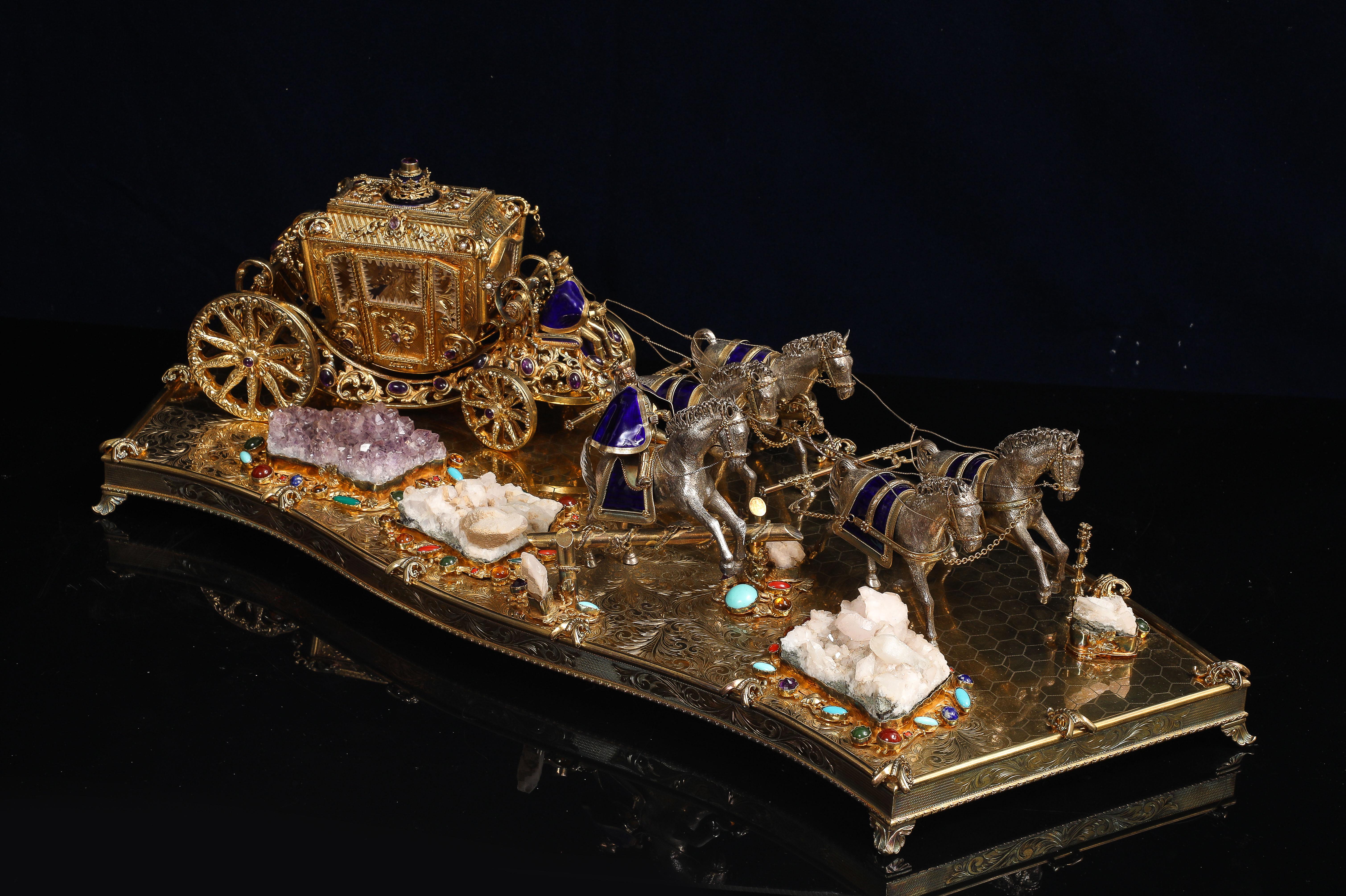 Luigi XVI Carrozza in vermeil e pietre preziose con cavalli d'argento smaltati e cocchiere a cavallo in vendita