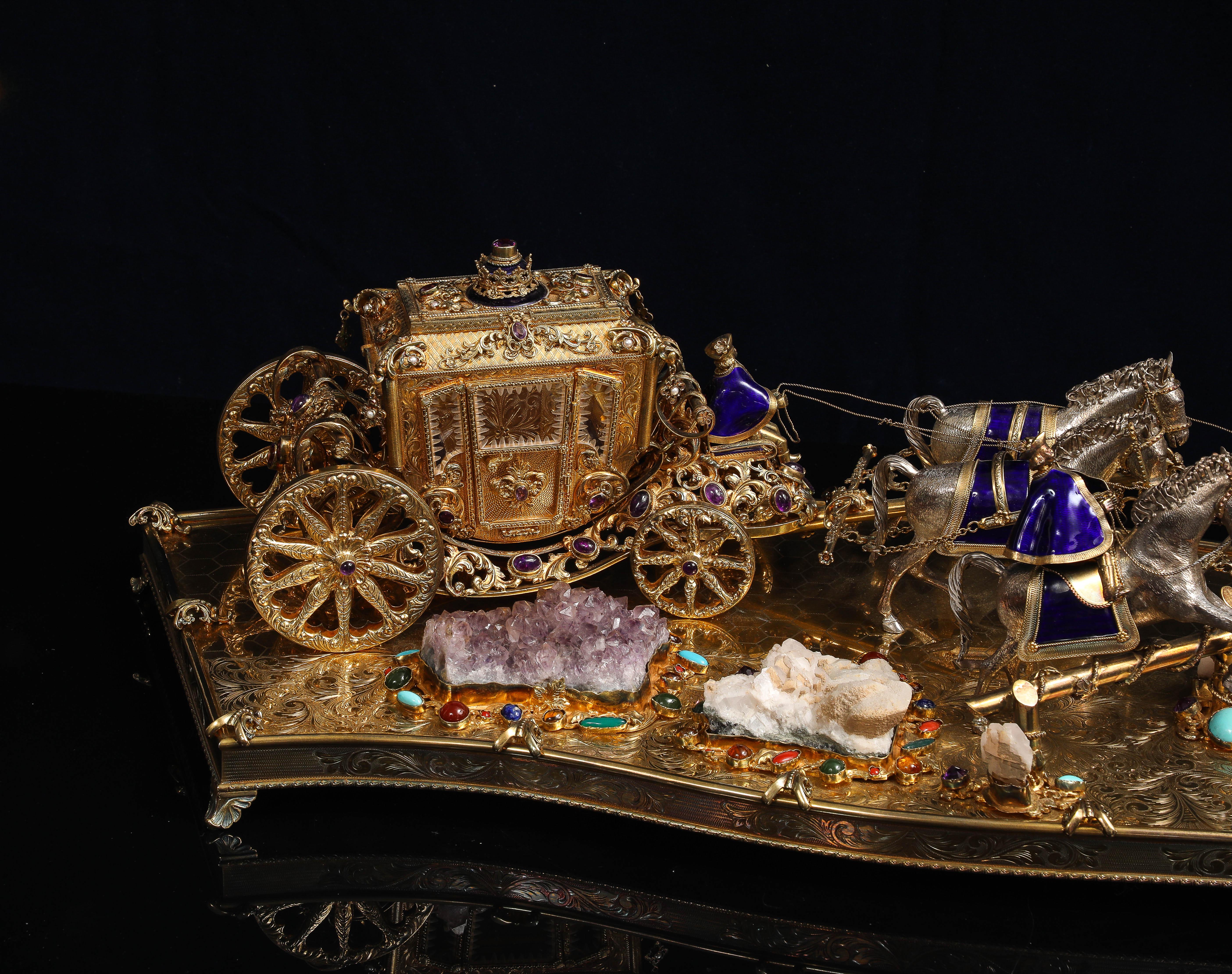 Smaltato Carrozza in vermeil e pietre preziose con cavalli d'argento smaltati e cocchiere a cavallo in vendita