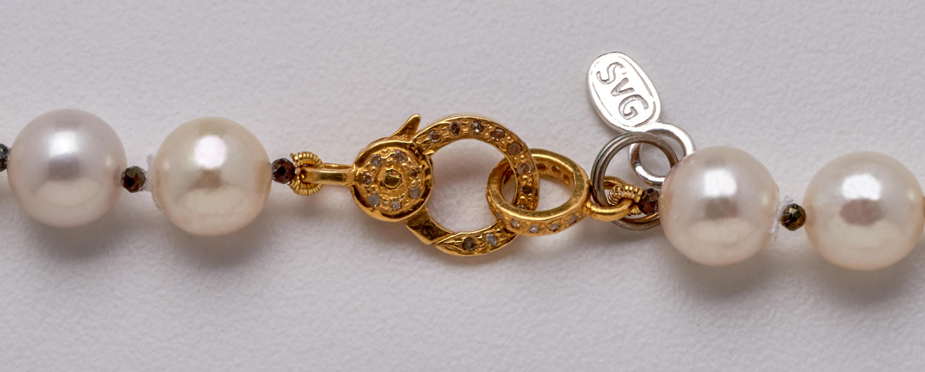  Collier pendentif breloque manchette en argent sterling avec perle et chaîne en argent et diamants Neuf - En vente à Mount Kisco, NY