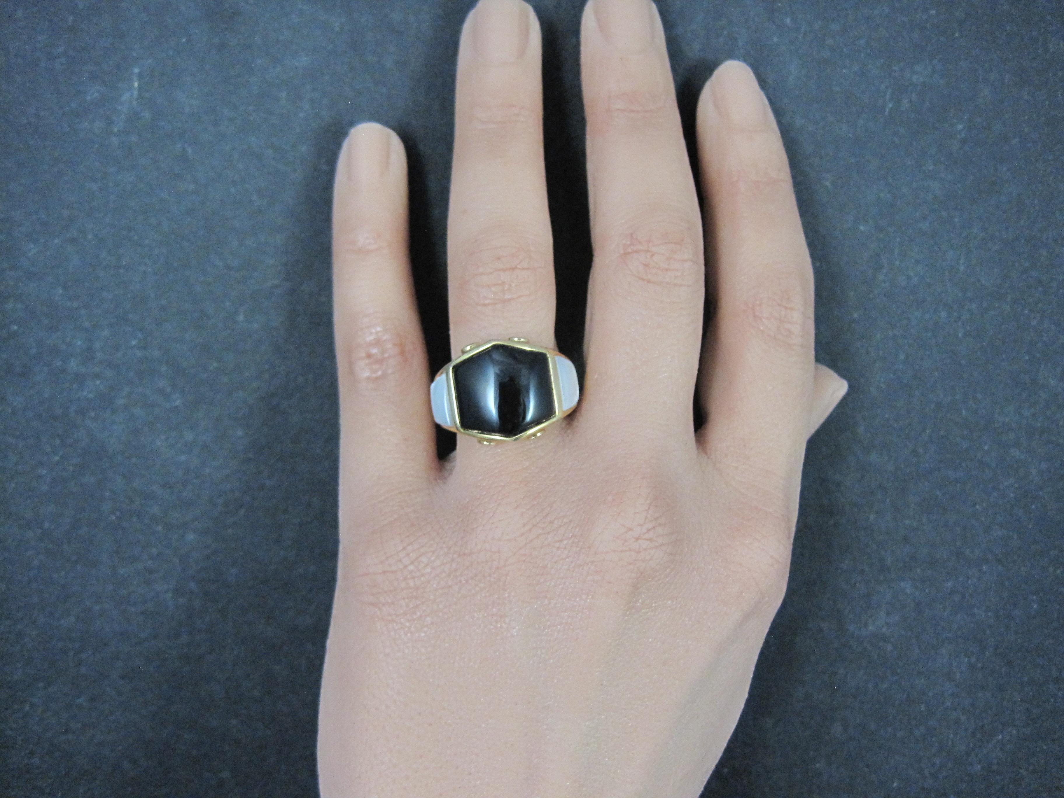Vermeil Sterling Onyx Mother of Pearl Ring Size 8 For Sale 3