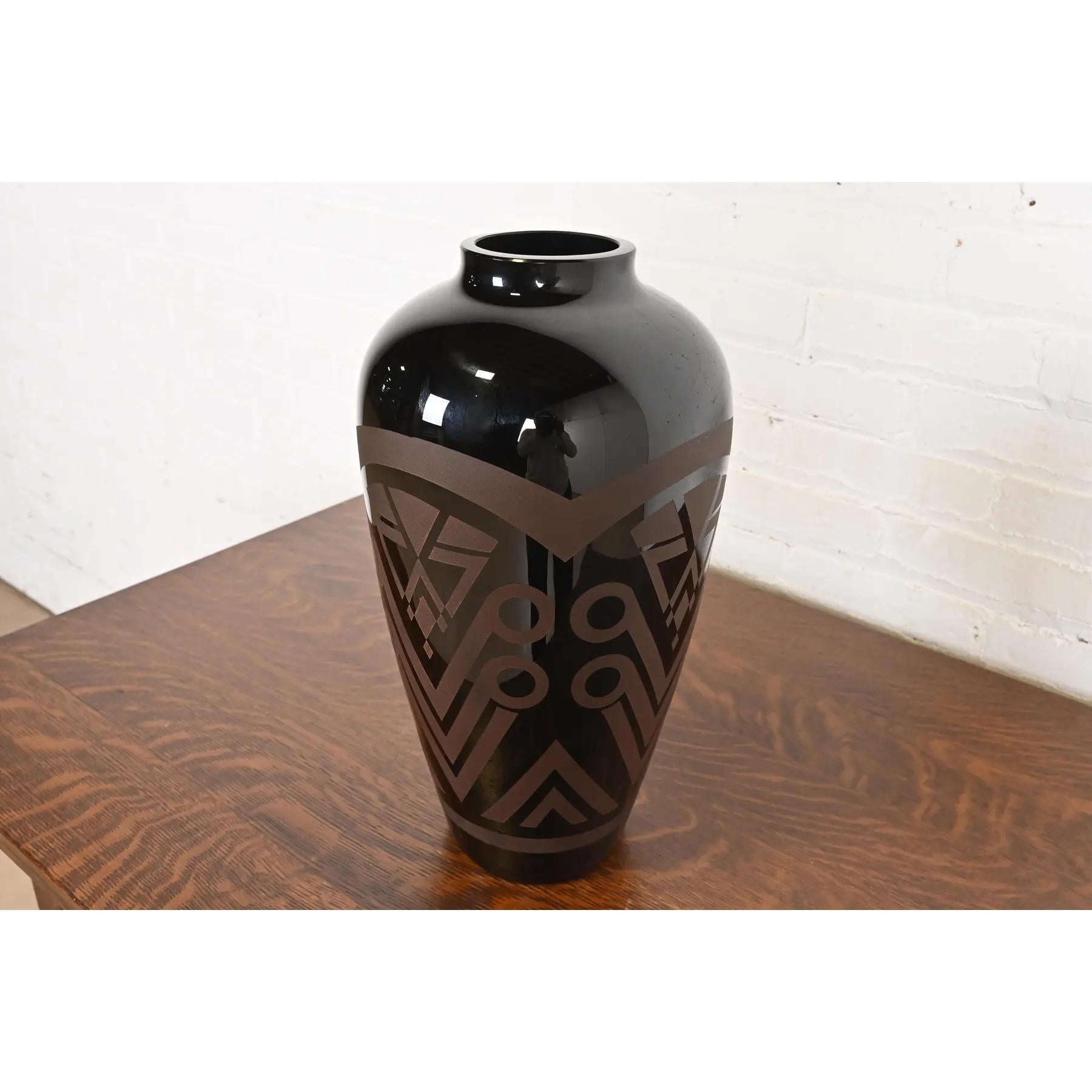 VerMer France Art Deco Large Frosted Black Opaline Glass Vase, 1930s In Good Condition For Sale In South Bend, IN