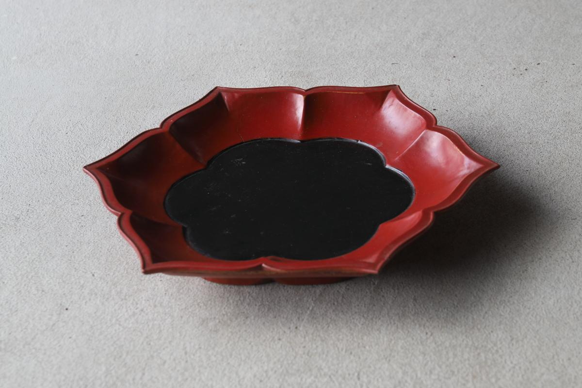 18th Century and Earlier Vermillion Lacquer Rinka Tray/Chinese Antique/14th-17th century/Tea ware For Sale
