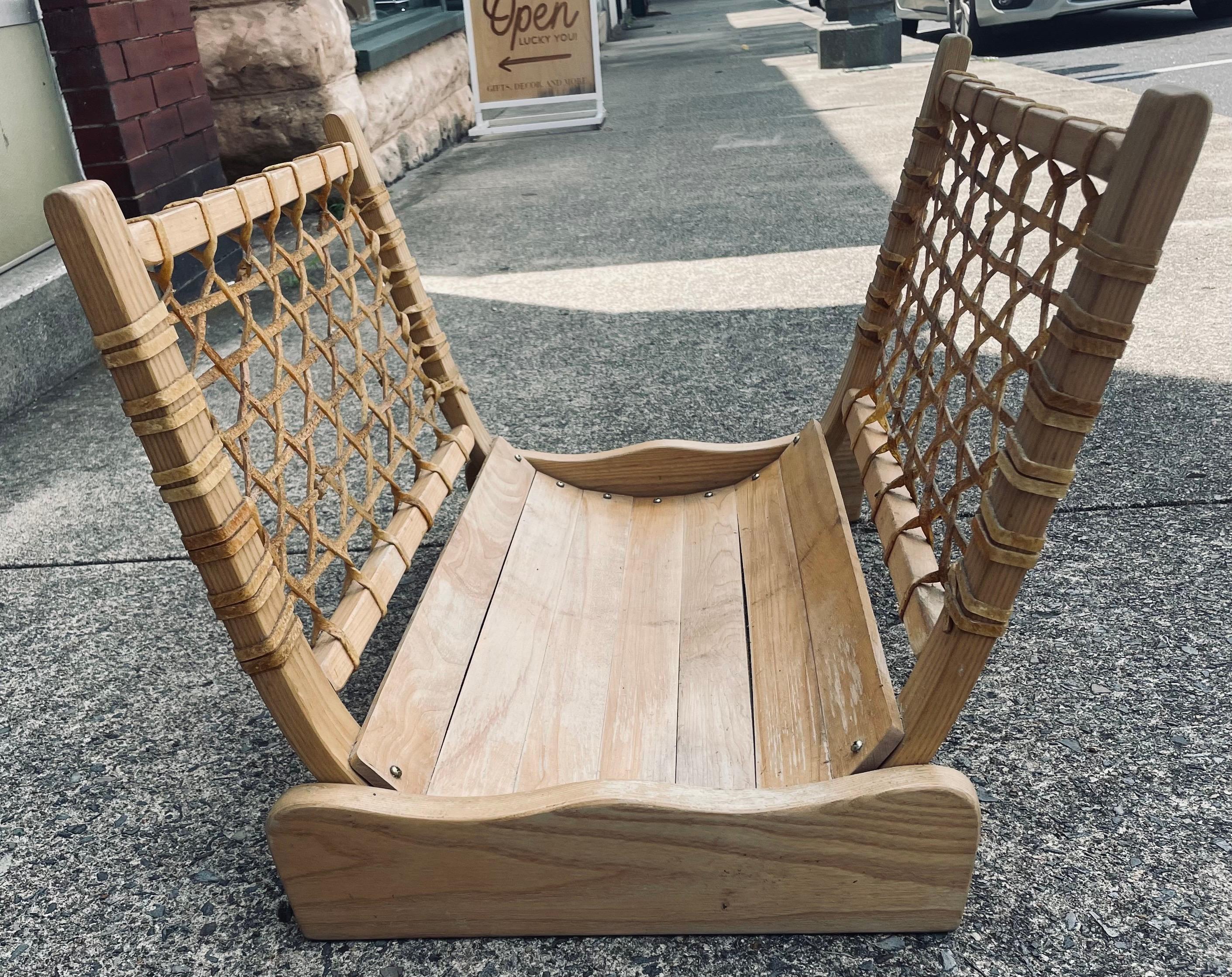 Vermont Tubbs Caned Snowshoe Fire Wood Log Holder In Good Condition For Sale In Clifton Forge, VA
