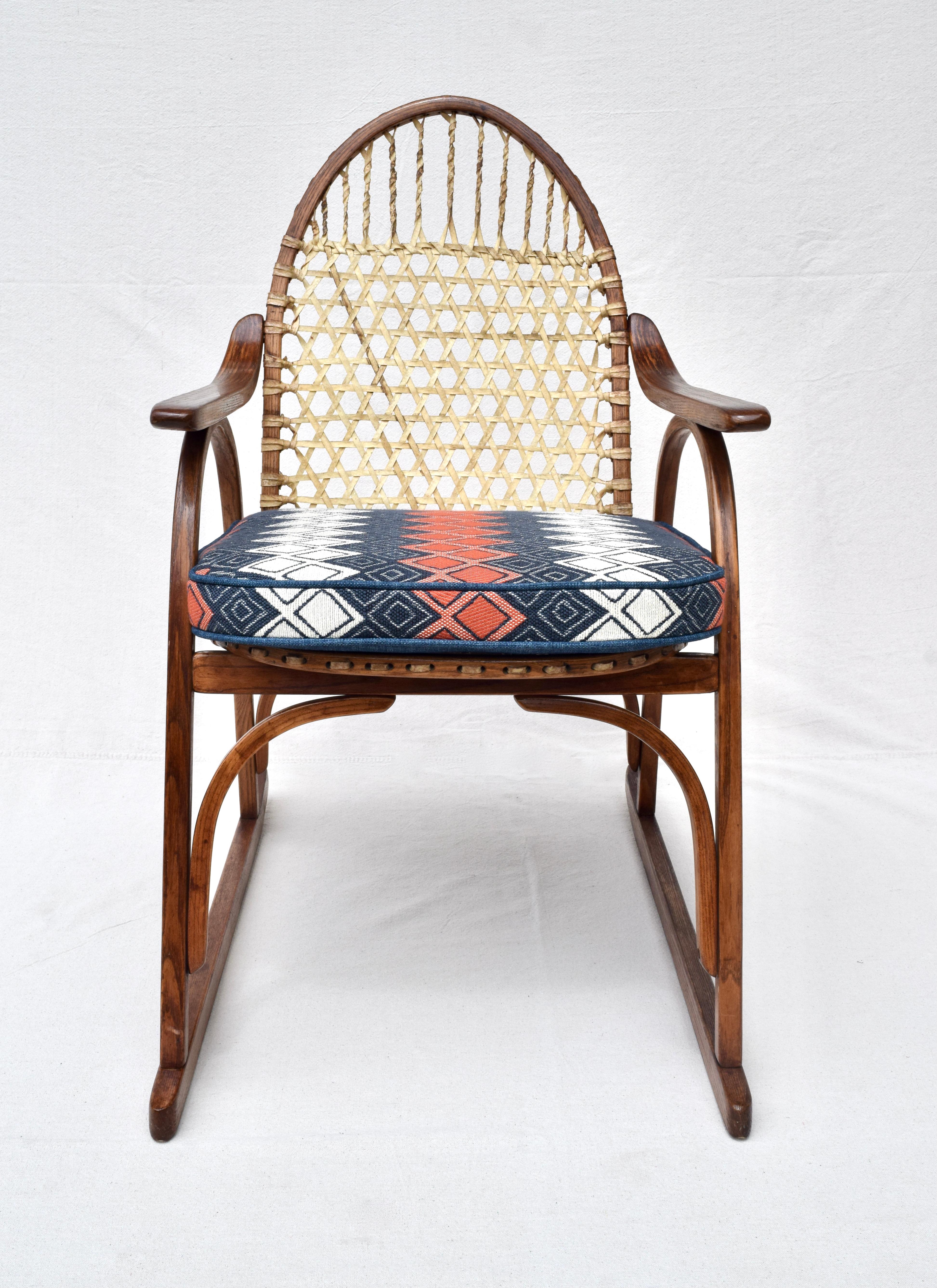 Scarcely seen Adirondack style Vermont Tubbs Snow Shoe chair with new custom cushion upholstered in Robert Allen Designs Zircon Cayenne textured fabric. Fully hand detailed original finish & strung rawhide.