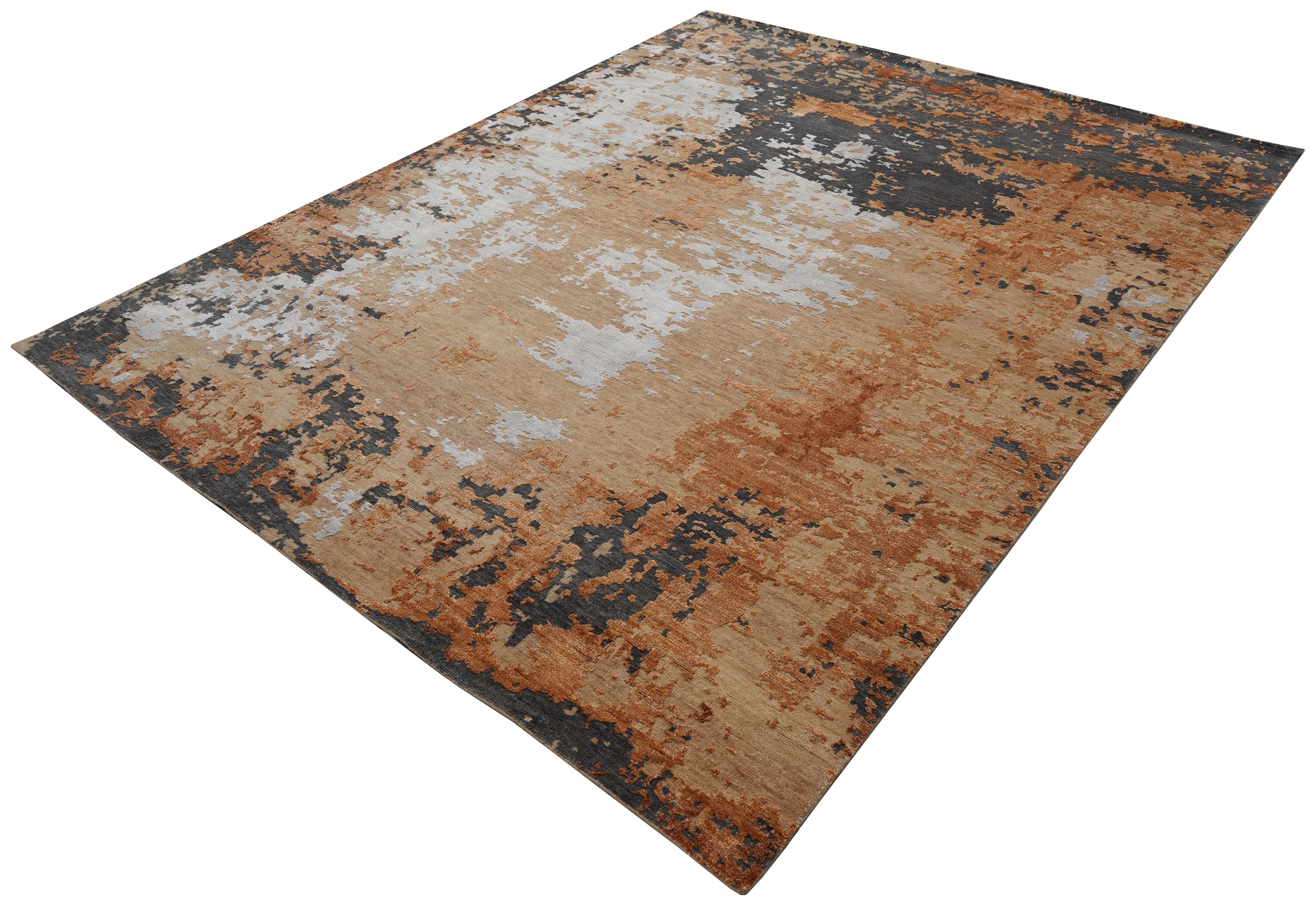 Verna Hand Knotted Modern Silk Rug in Charcoal Rust & Grey Blue Colours by Hands (Moderne) im Angebot