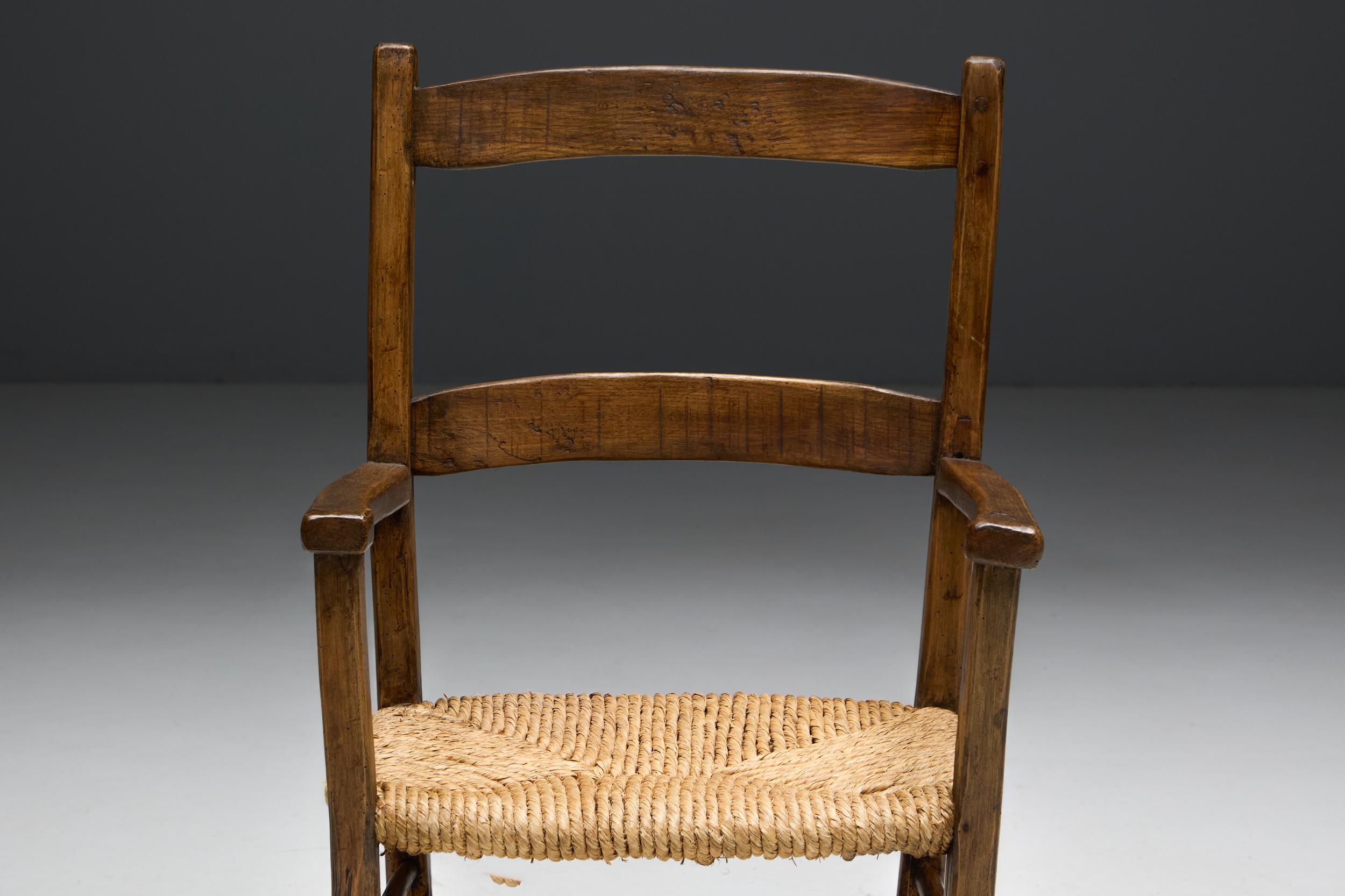 Sillón rural vernáculo, Francia, principios del siglo XX en venta 2