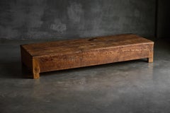 Vernakulärer rustikaler niedriger Couchtisch, Frankreich, 20.