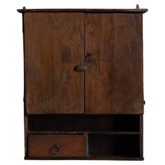 Armoire murale vernaculaire, France, fin du XIXe siècle