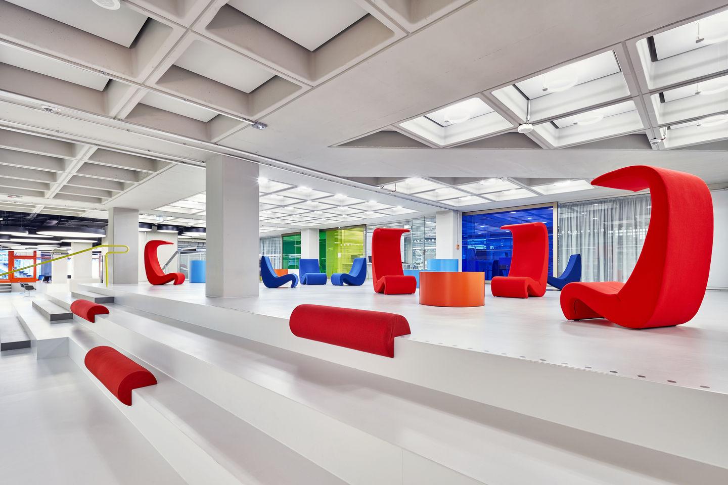 vitra amoebe