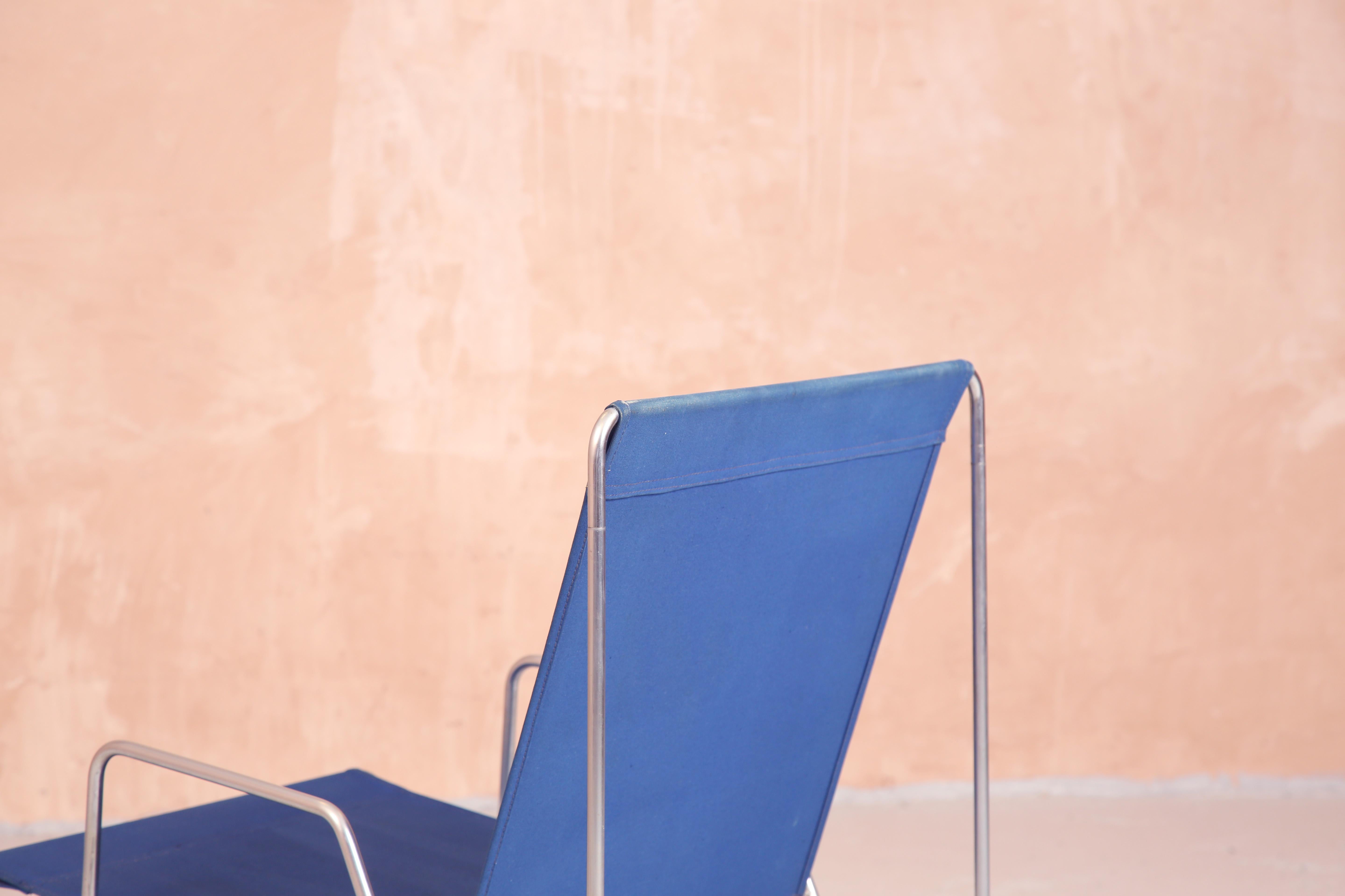 Verner Panton Bachelor Chair in Blue Sailcloth, Frtiz Hansen, 1955 For Sale 10