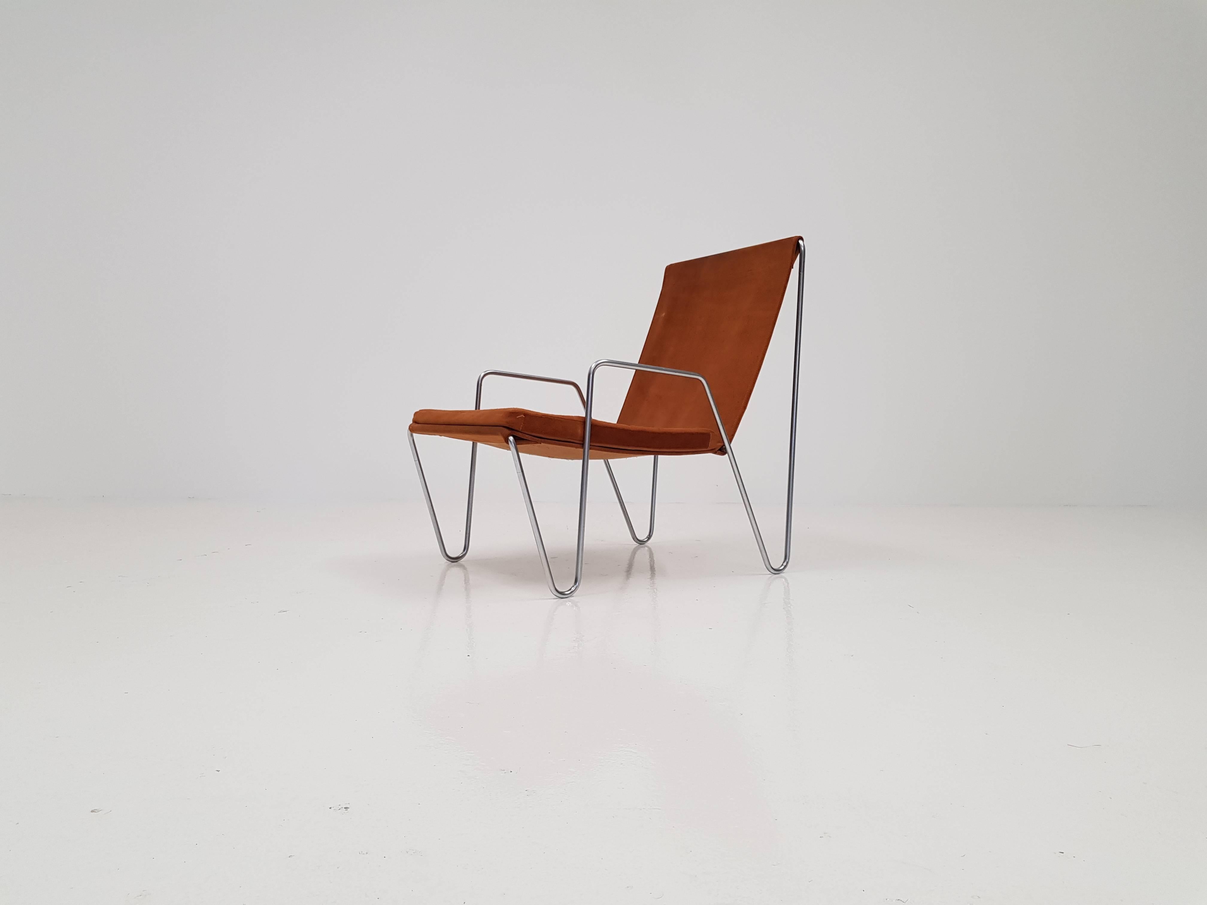 Danish Verner Panton 'Bachelor' Easy Chair, Manufactured by Fritz Hansen, Denmark, 1955