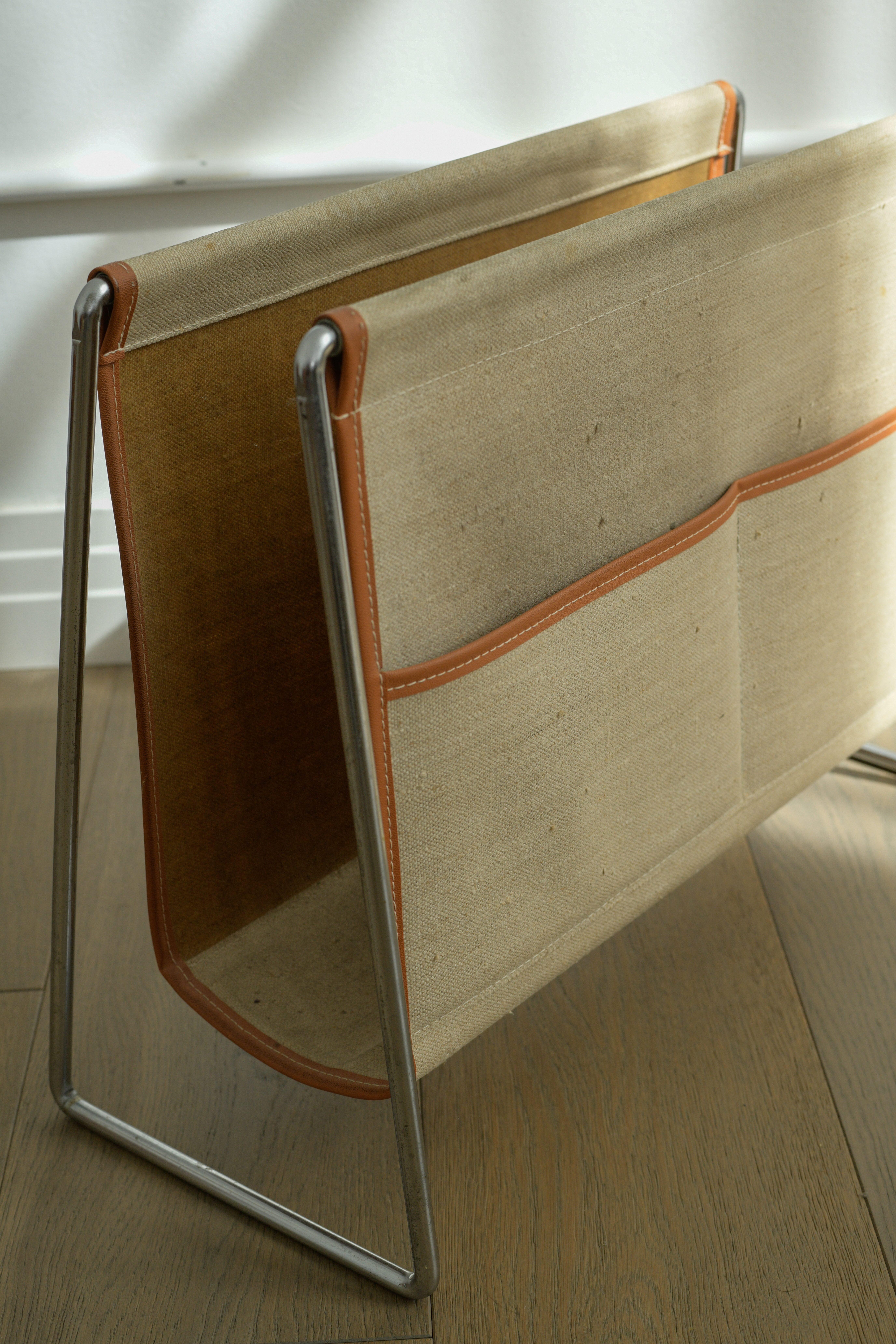 Verner Panton Bachelor Magazine Rack for Fritz Hanzen In Good Condition For Sale In Los Angeles, CA