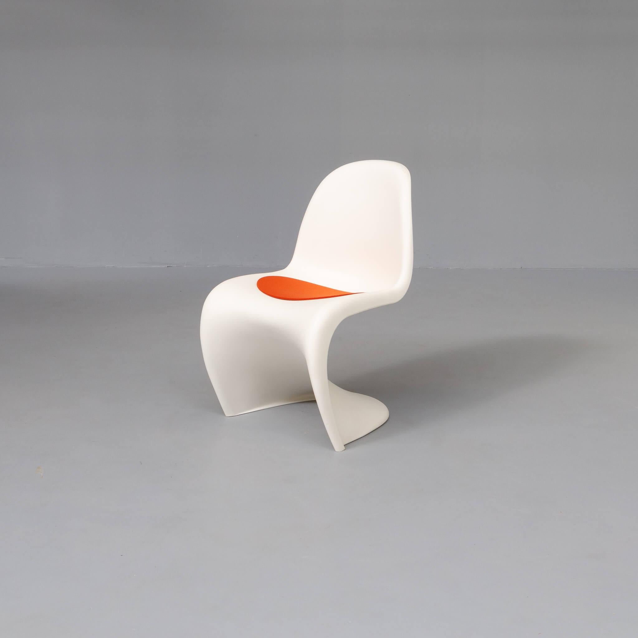 Plastic Verner Panton Chairs ‘Panton’ for Vitra Set/4 For Sale