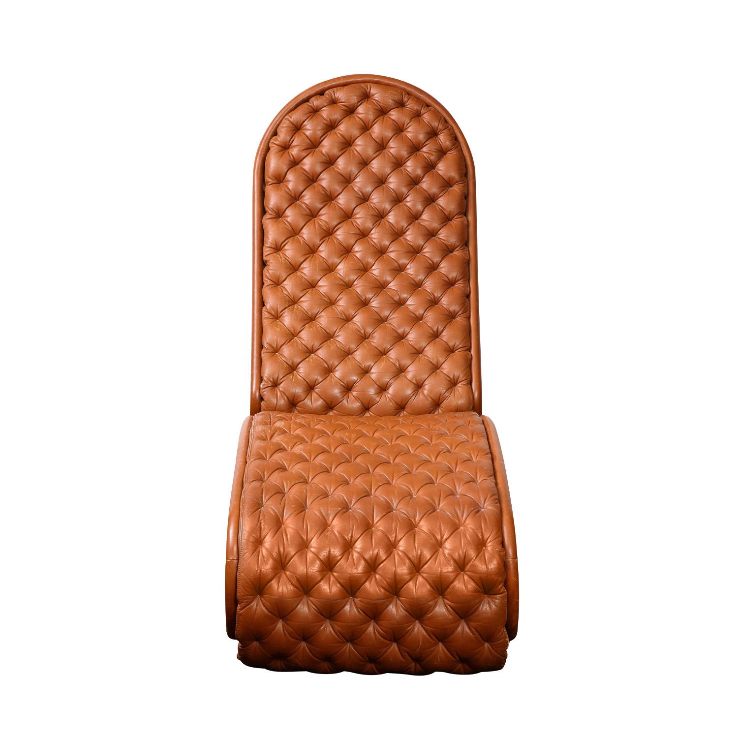 Scandinave moderne Chaise en cuir camel touffeté Verner Panton Chic, 1970 en vente