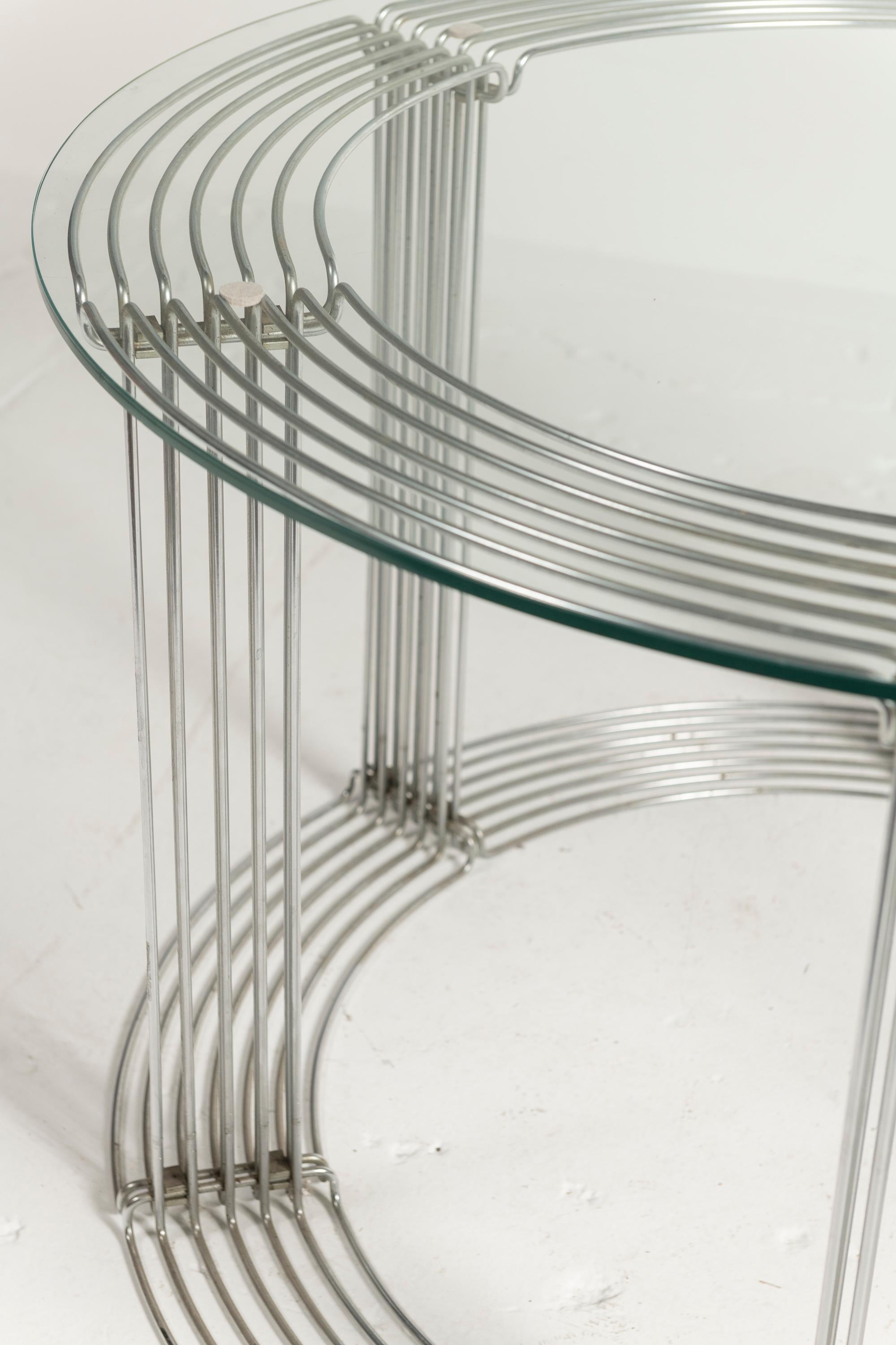 Verner Panton Table de salle à manger Panatova en chrome et verre avec quatre chaises de salle à manger en vente 2