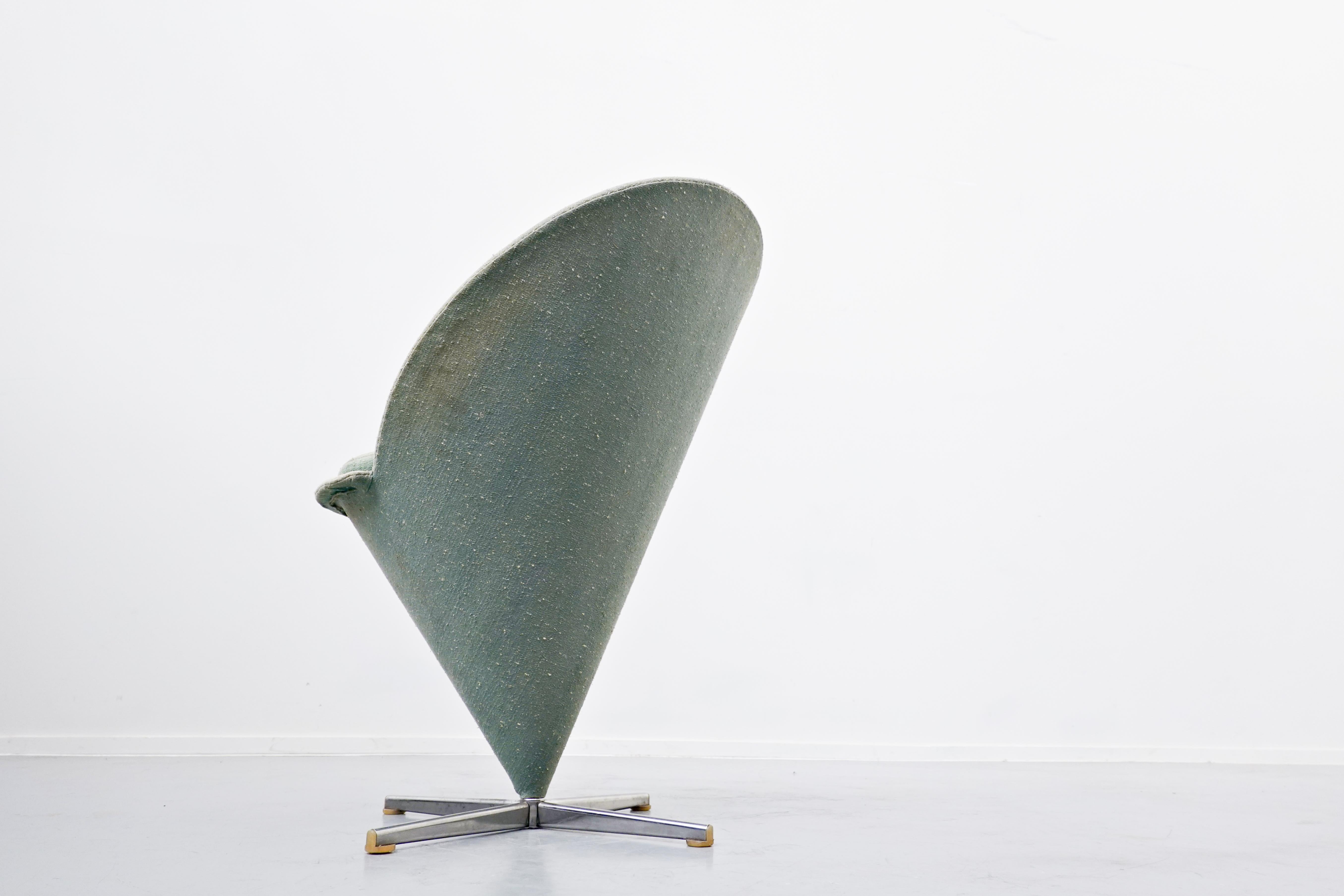 Verner Panton Cone Chair, First Edition In Fair Condition For Sale In Brussels, BE