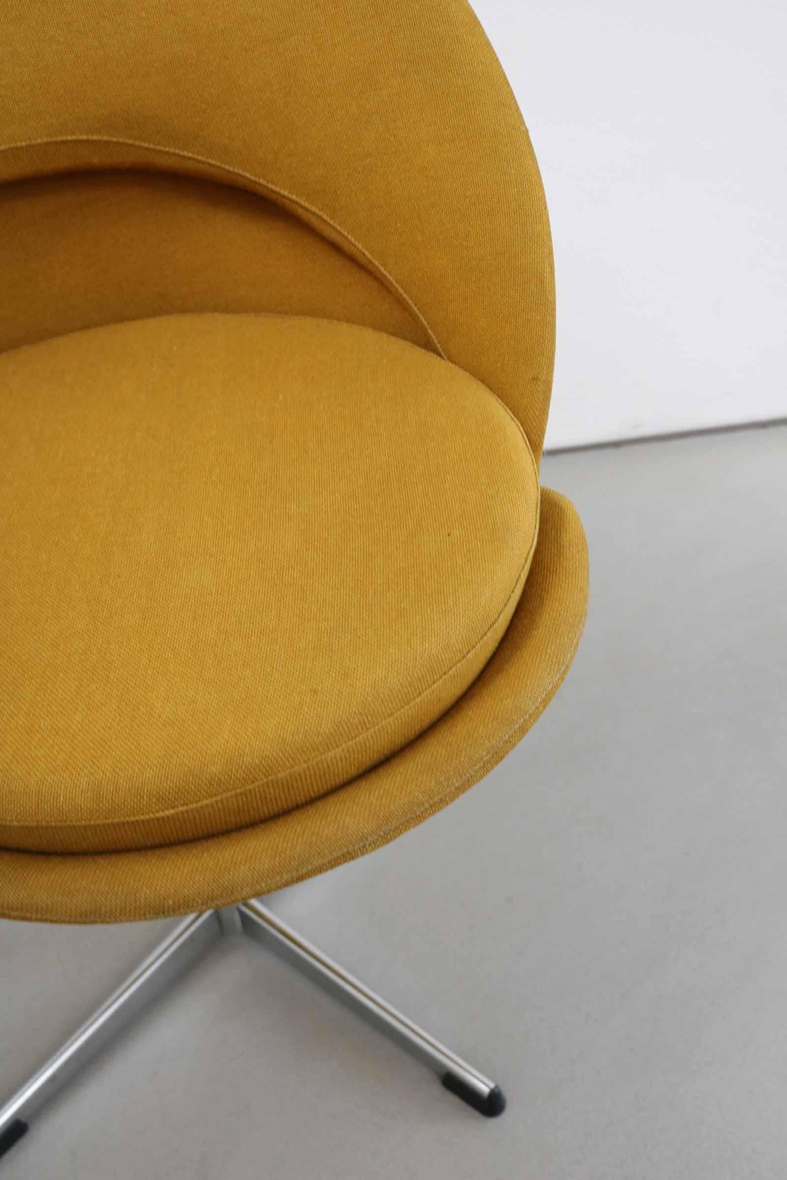 Verner Panton Mustard Yellow Cone Chair in Original Fabric, Denmark, 1960s For Sale 2