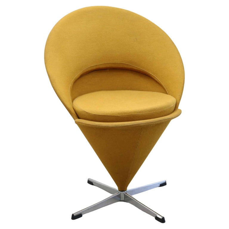 Verner Panton Cone Chair | 1stDibs