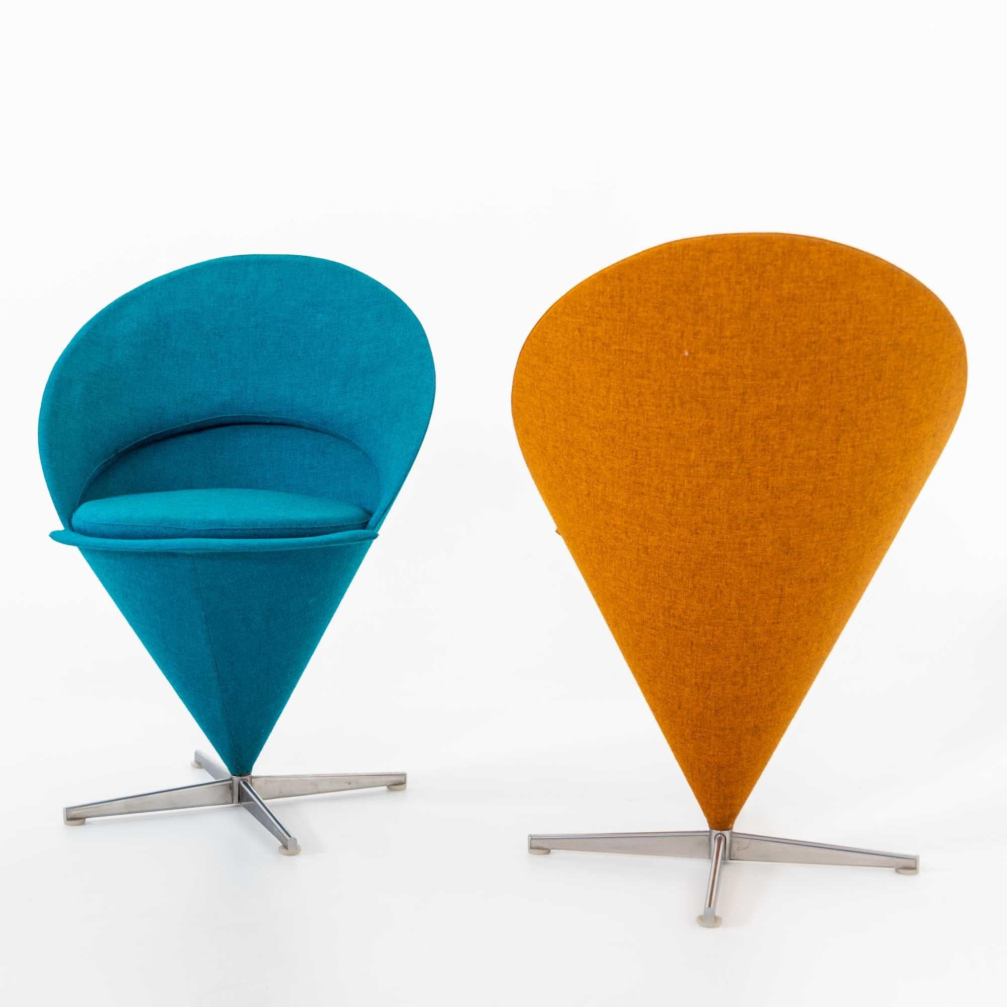 Stühle „Cone“ von Verner Panton in Blau und Orange, 20. Jahrhundert 7