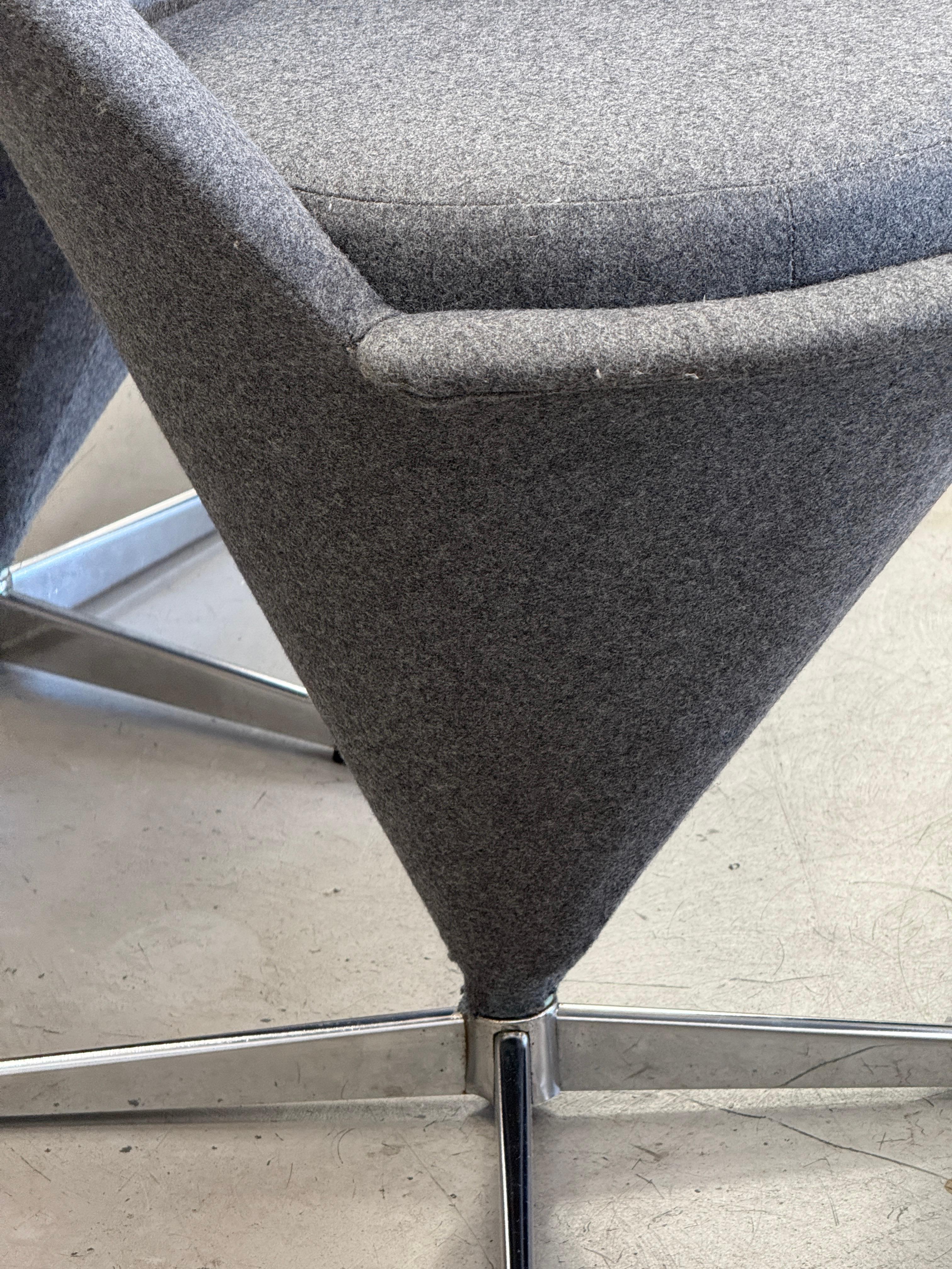 Sillas Verner Panton Retapizadas en Franela de Lana Gris en venta 8
