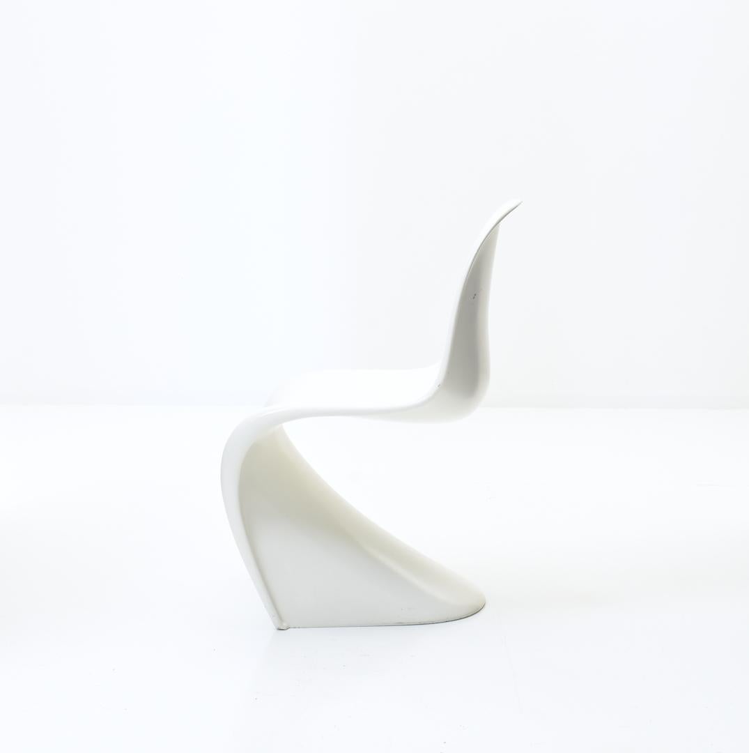 Modern Verner Panton First Edition Stackable Chair in White, 1960s For Sale