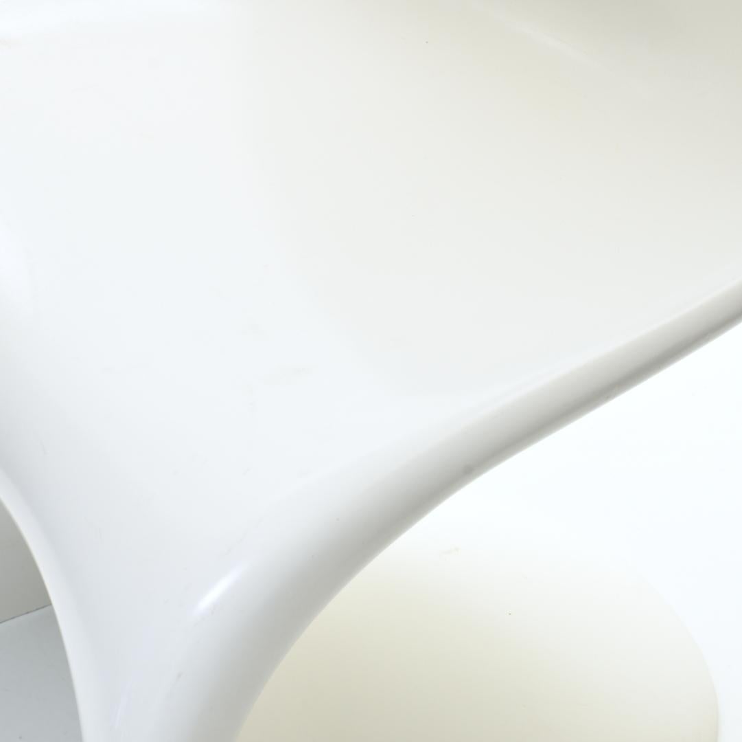 Verner Panton First Edition Stackable Chair in White, 1960s In Good Condition For Sale In Zürich, Zürich