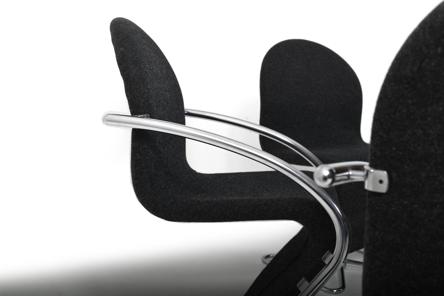 Steel Verner Panton for Fritz Hansen 1973 Series 1-2-3 Butterfly Base For Sale