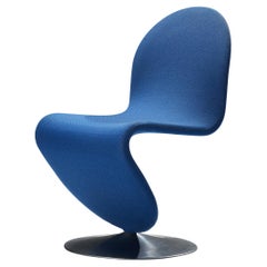 „Chair a“-Stuhl mit blauer Polsterung, Panton für Fritz Hansen