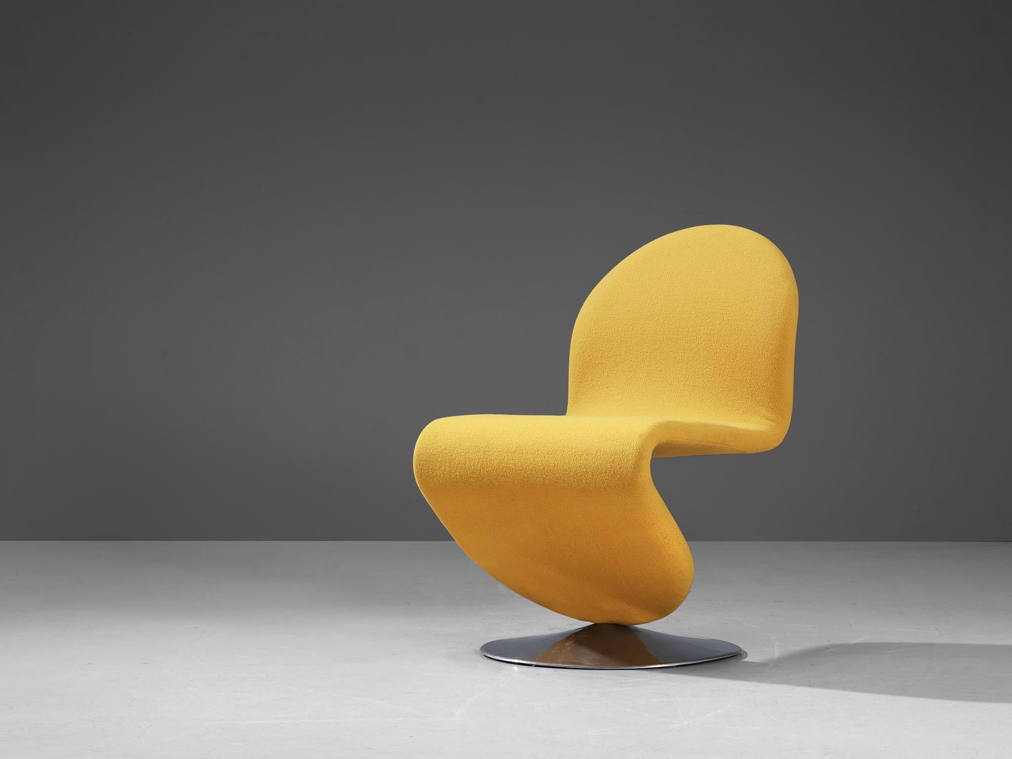 Scandinavian Modern Verner Panton for Fritz Hansen Swivel Chair in Yellow Upholstery