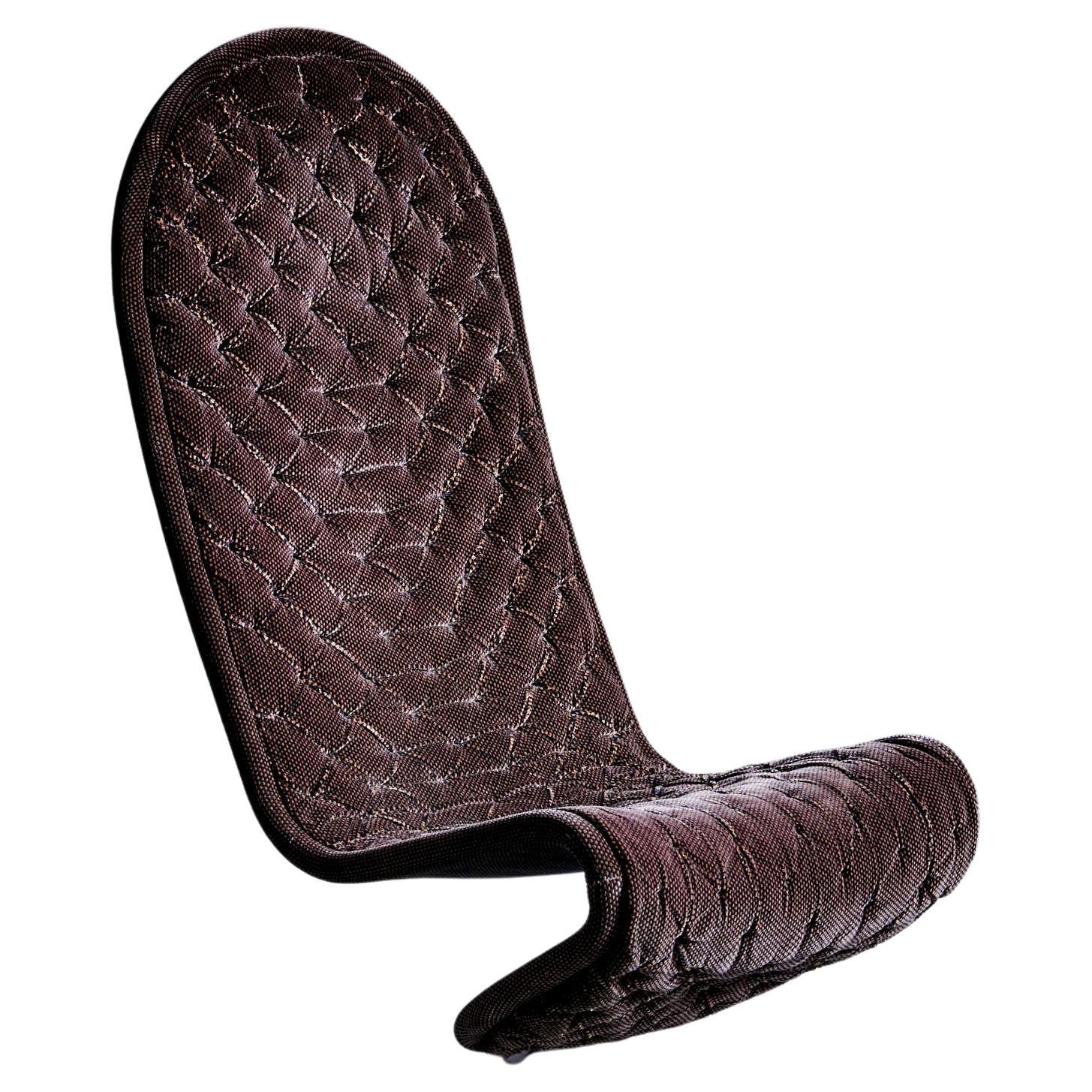 System 1-2-3 Lounge Chair Deluxe Highback,, Round base with a fully upholstered lounge chair seat. 