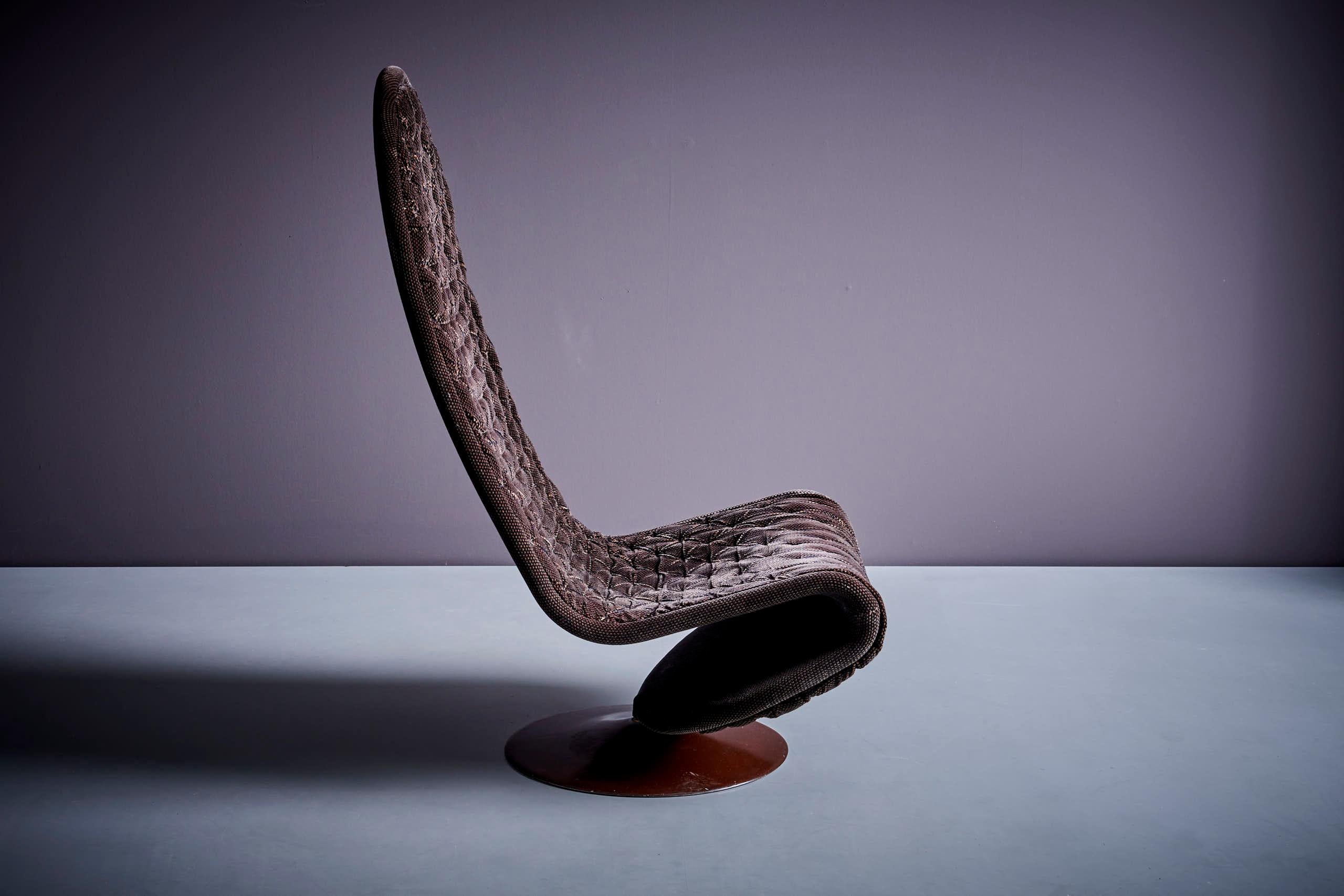 Verner Panton for Fritz Hansen System 1-2-3 Lounge Chair Deluxe Highback  In Good Condition For Sale In Berlin, DE