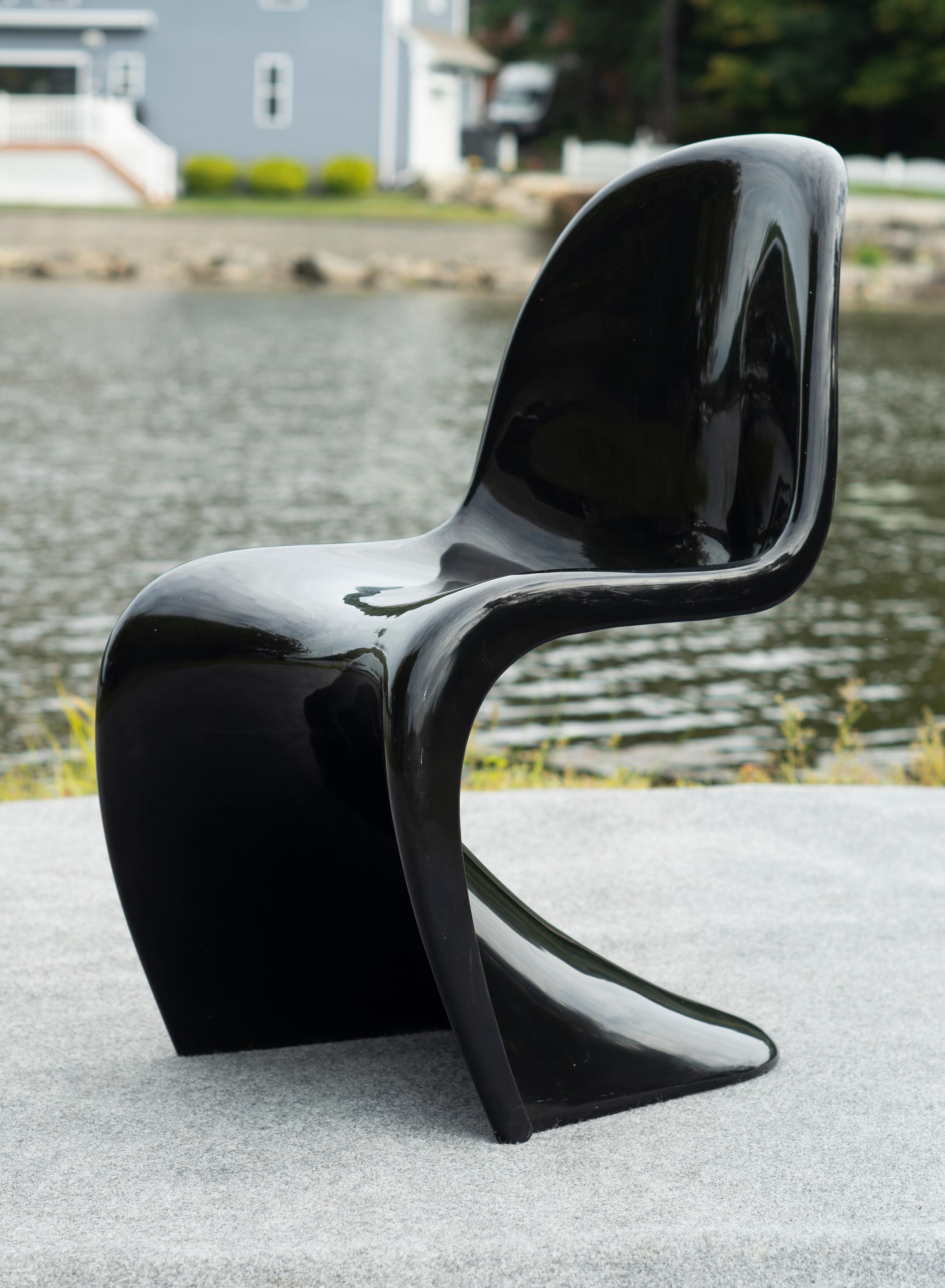Moulé Verner Panton for Herman Miller Black S-Form Side or Dining Chair Signed