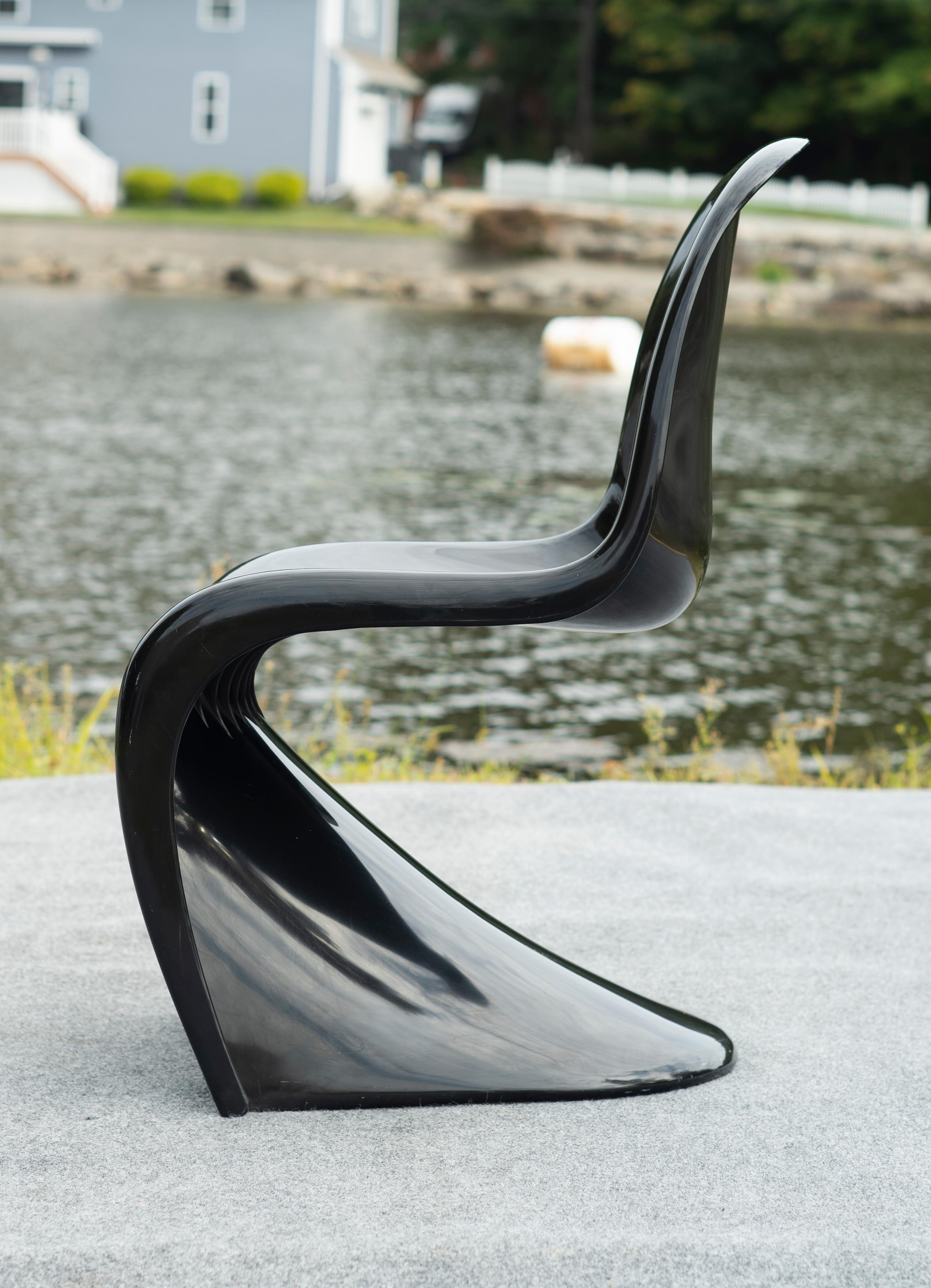 Verner Panton for Herman Miller Black S-Form Side or Dining Chair Signed Bon état à Philadelphia, PA