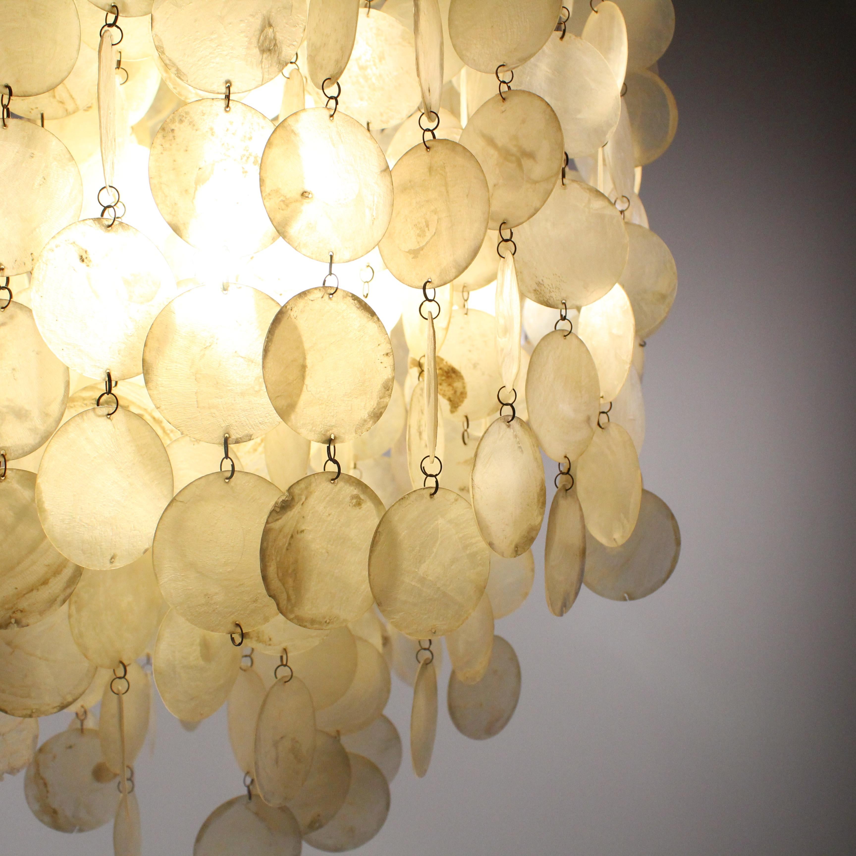 Verner Panton Fun 1DM shell Chandelier, 1960s For Sale 8