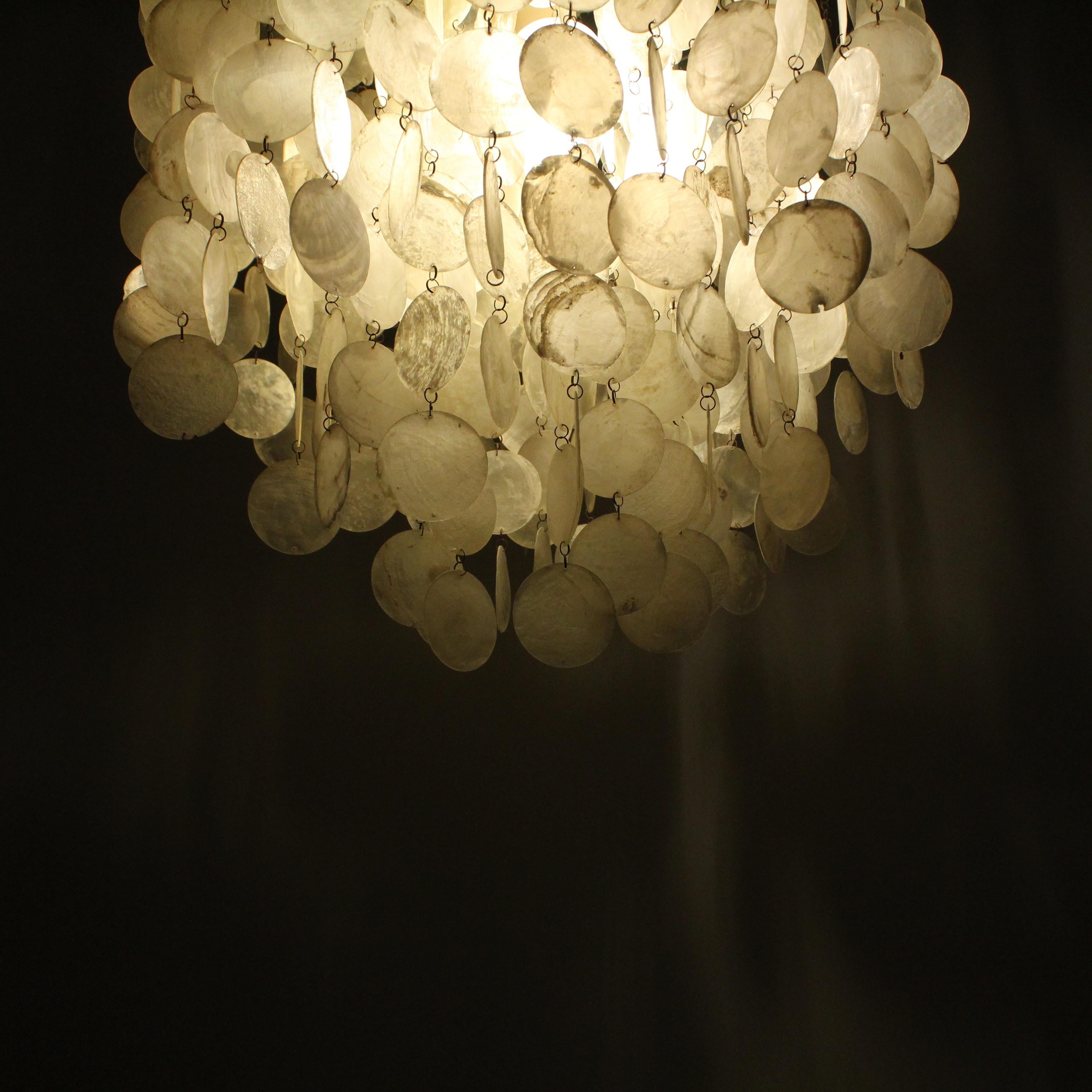 Mid-Century Modern Verner Panton Fun 1DM shell Chandelier, 1960s For Sale