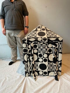 Verner Panton Geometri Stoff CUSTOM MADE Hundehütte