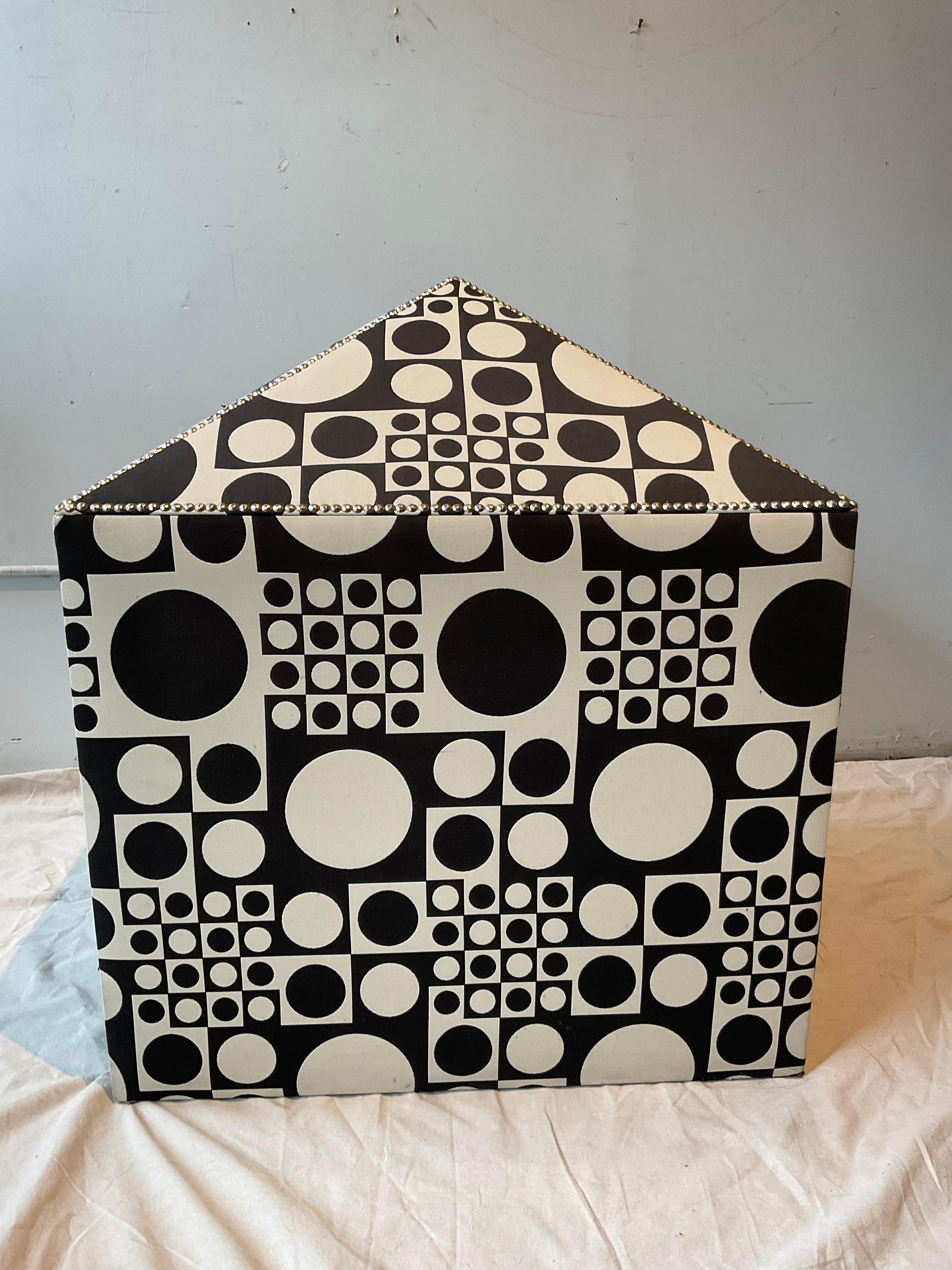 Verner Panton Geometri Fabric Custom Made Doghouse  For Sale 1