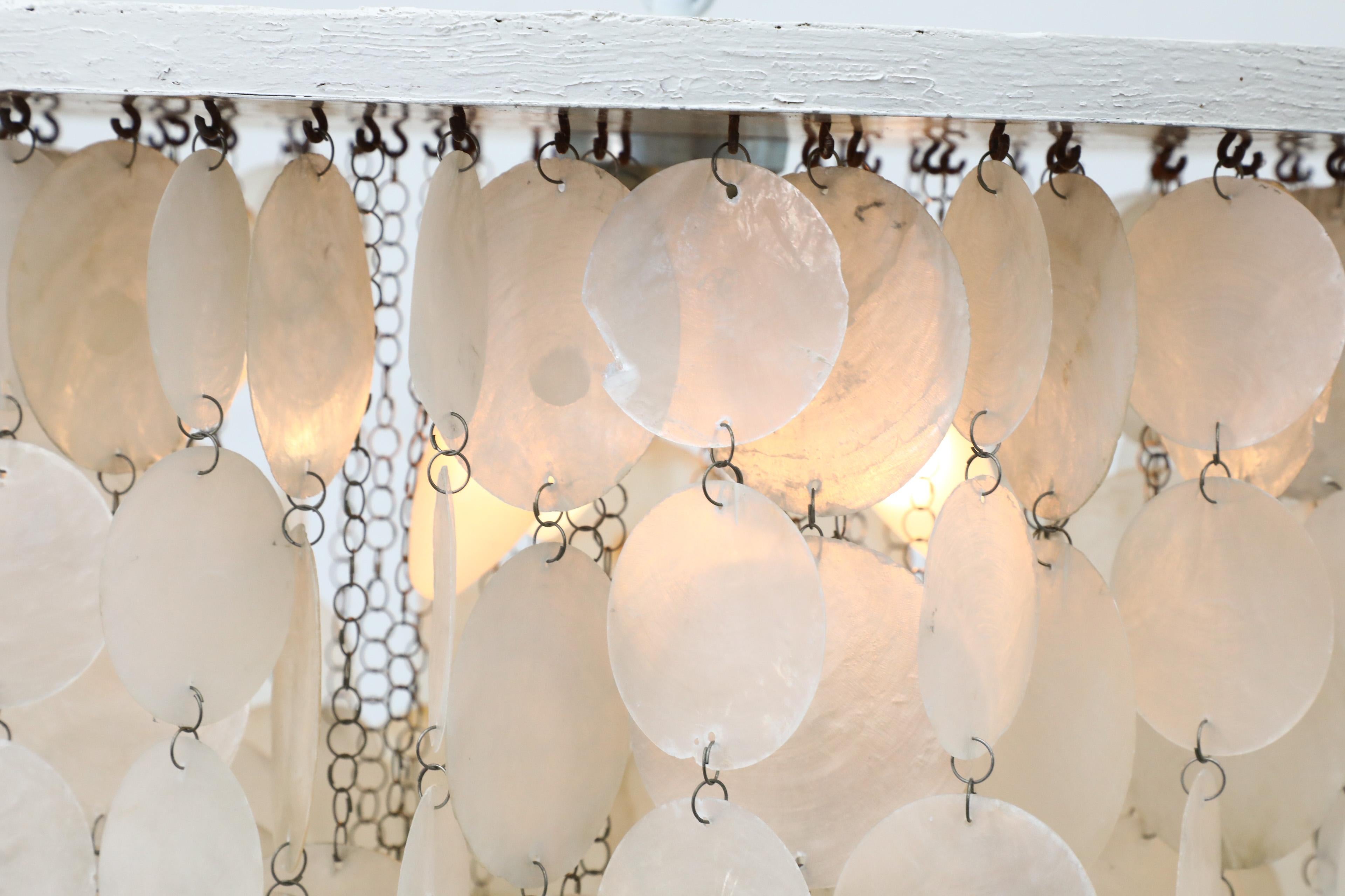 Verner Panton Inspired Mid-Century Italian Multi-Tiered Capiz Chandelier For Sale 11