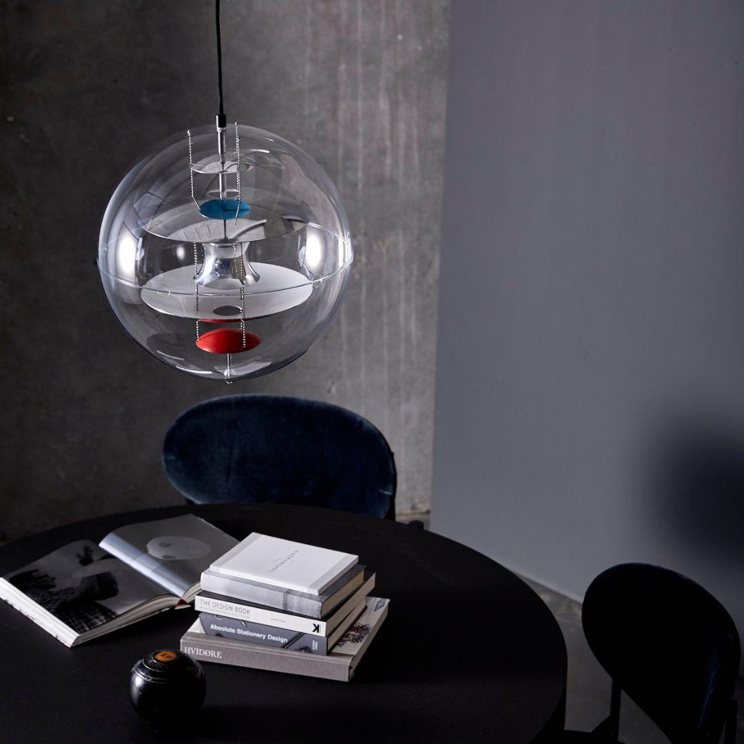 Polished Verner Panton Large 'VP Globe' Pendant Lamp in Aluminum & Acrylic for Verpan For Sale